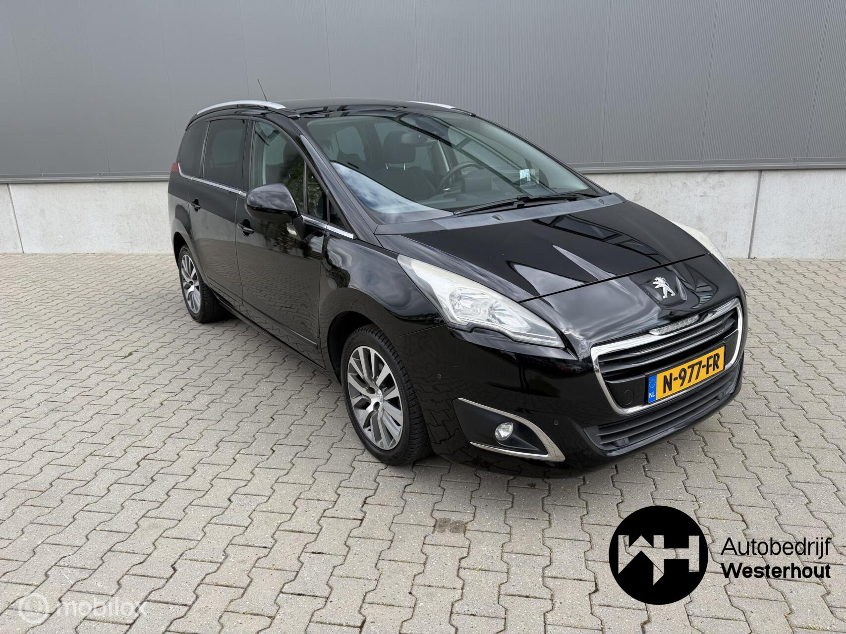 Foto van PEUGEOT 5008