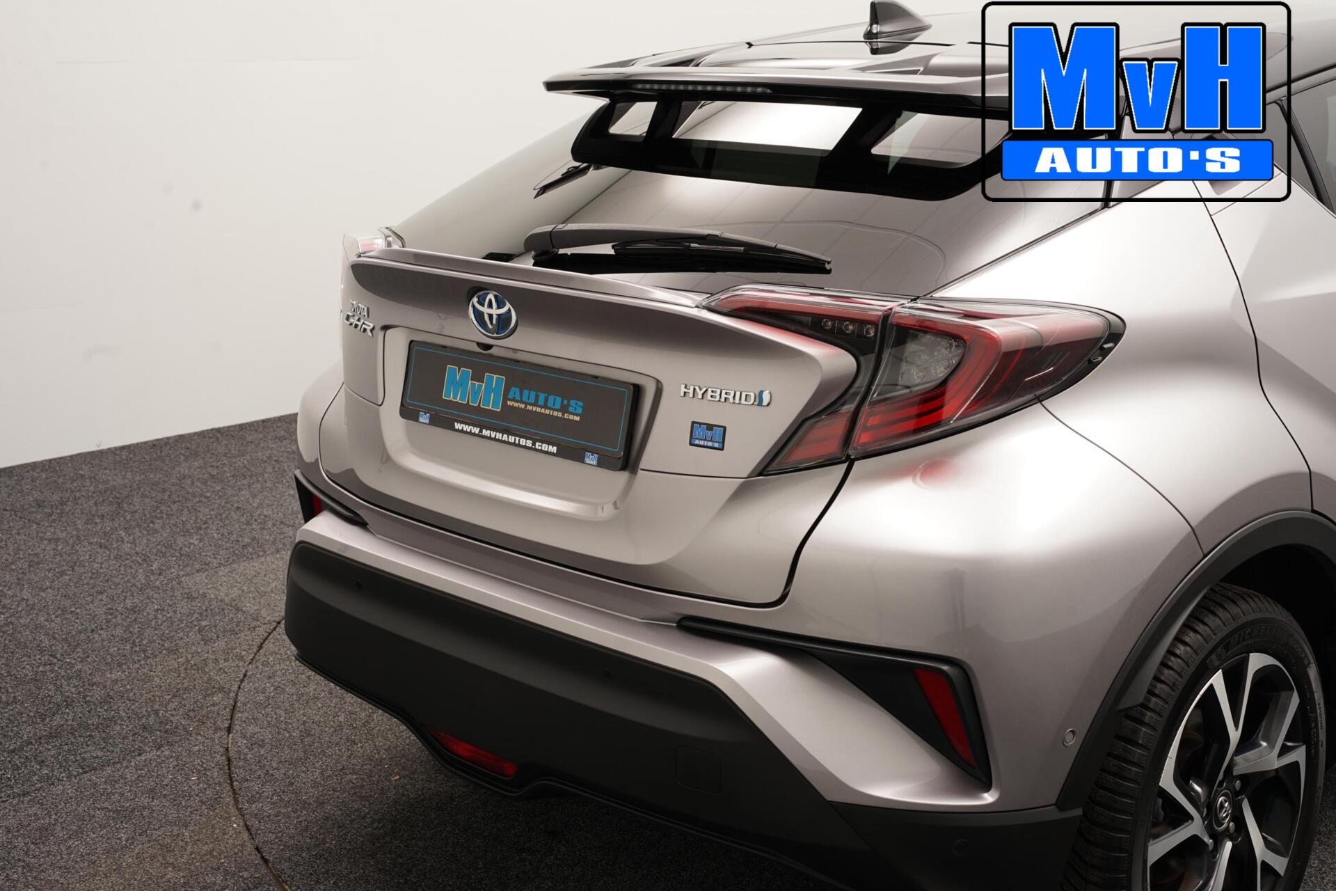 Foto van Toyota Toyota C-hr