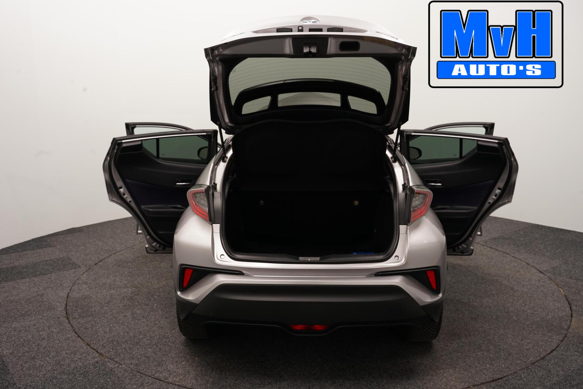 Foto van Toyota Toyota C-hr