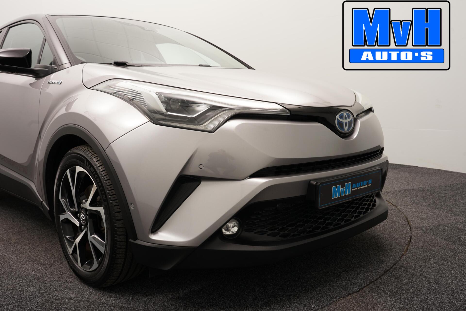 Foto van Toyota Toyota C-hr