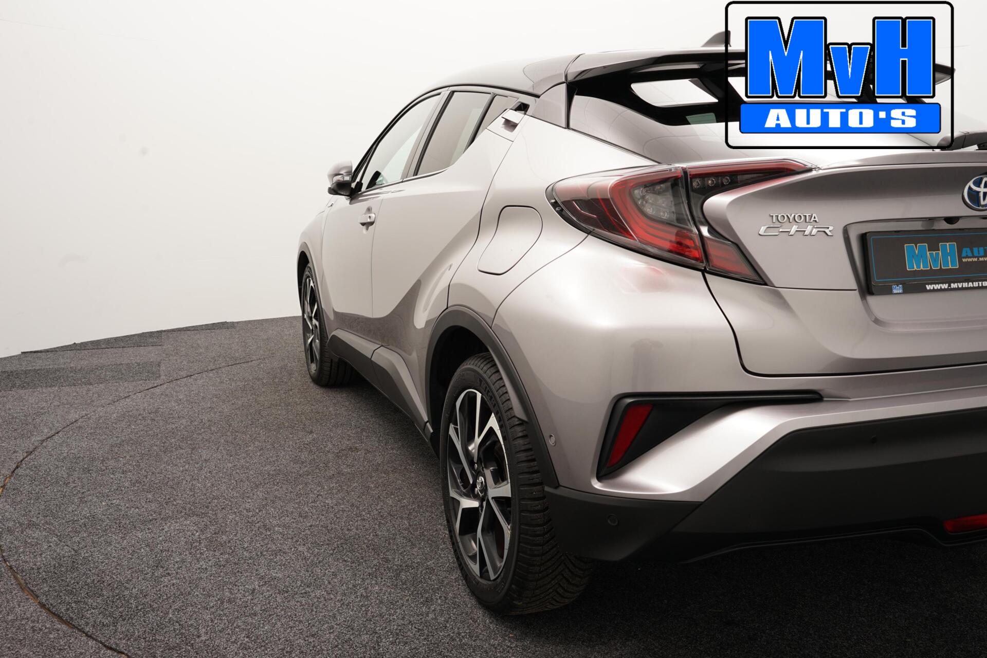 Foto van Toyota Toyota C-hr