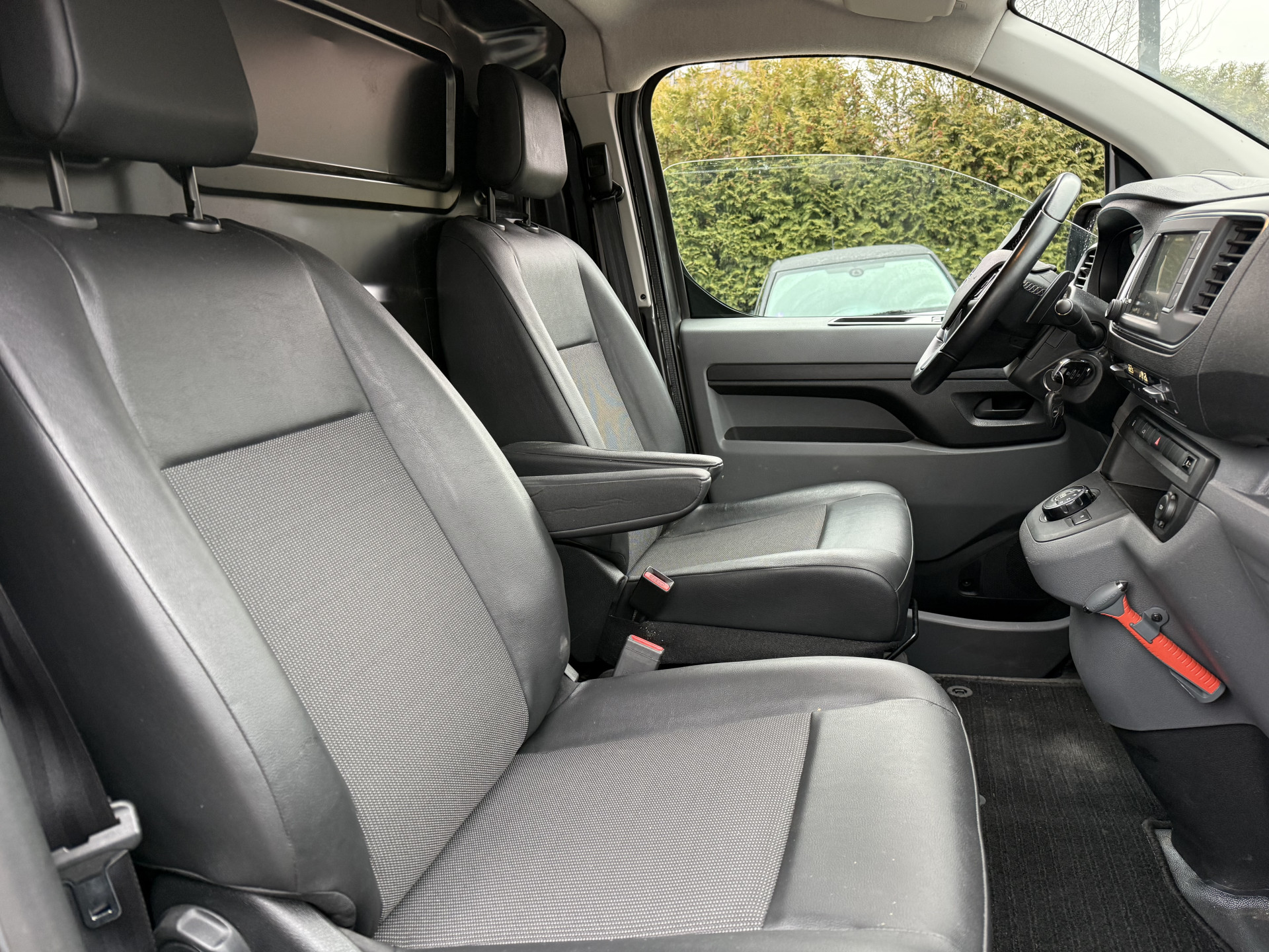 Foto van Opel Vivaro