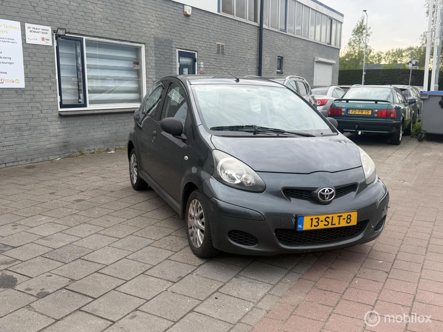Foto van TOYOTA TOYOTA AYGO