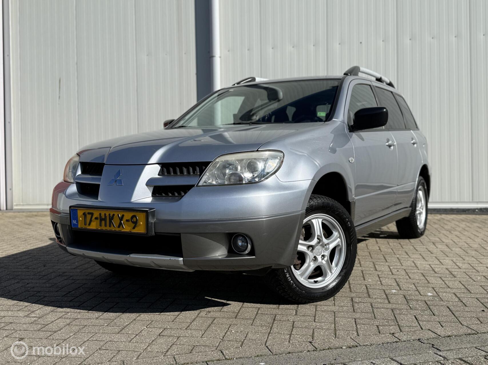 Foto van MITSUBISHI MITSUBISHI OUTLANDER
