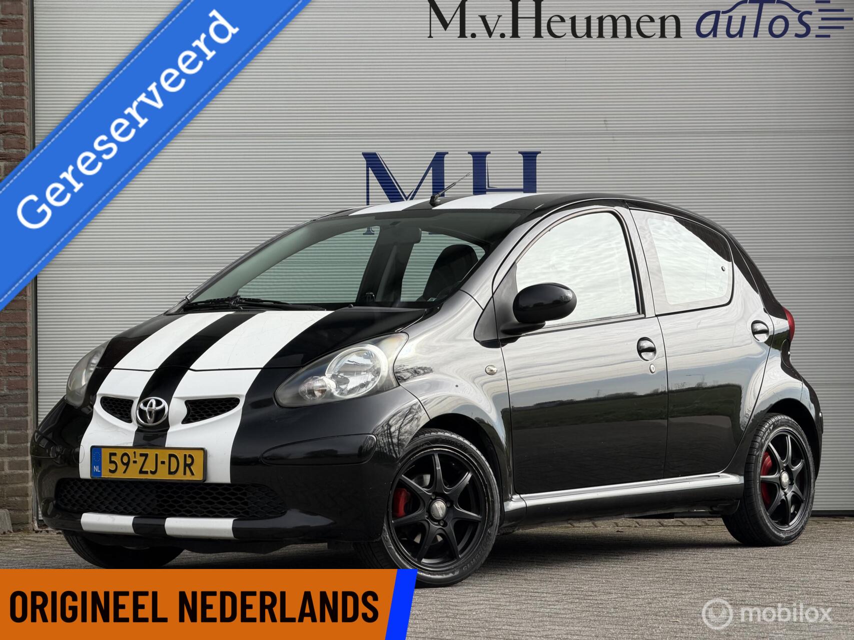 Toyota Toyota Aygo 1.0-12V Sport Airco 15'' Automaat ORG NED 2008 - voorkant