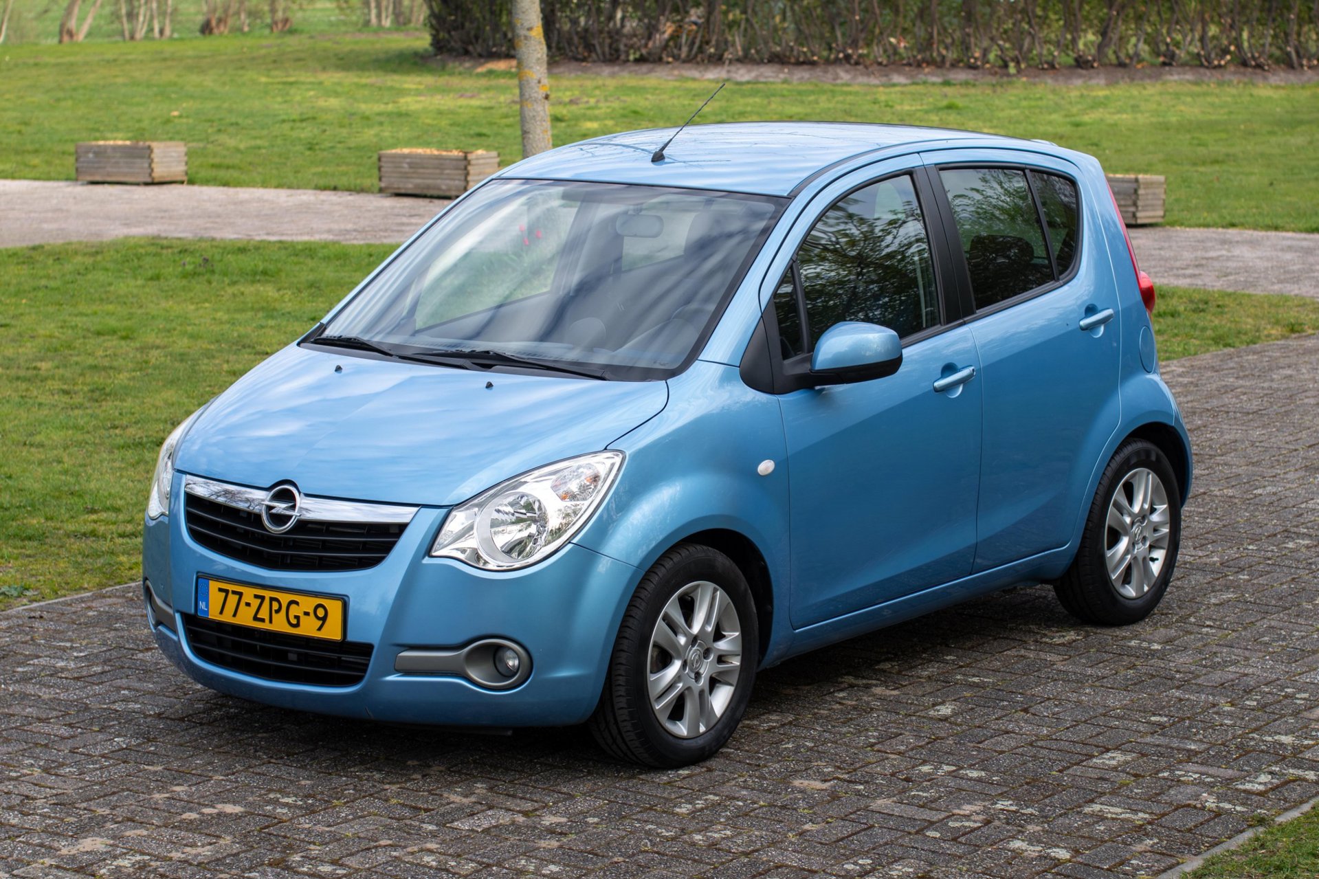 Foto van Opel Agila