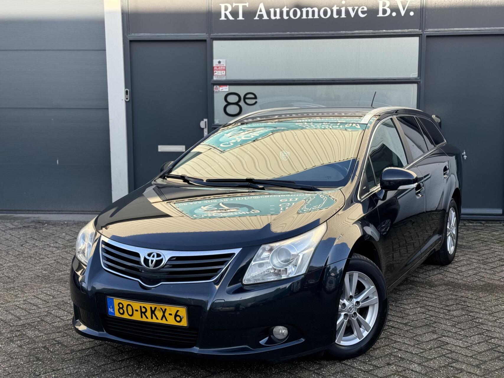 Foto van TOYOTA TOYOTA AVENSIS