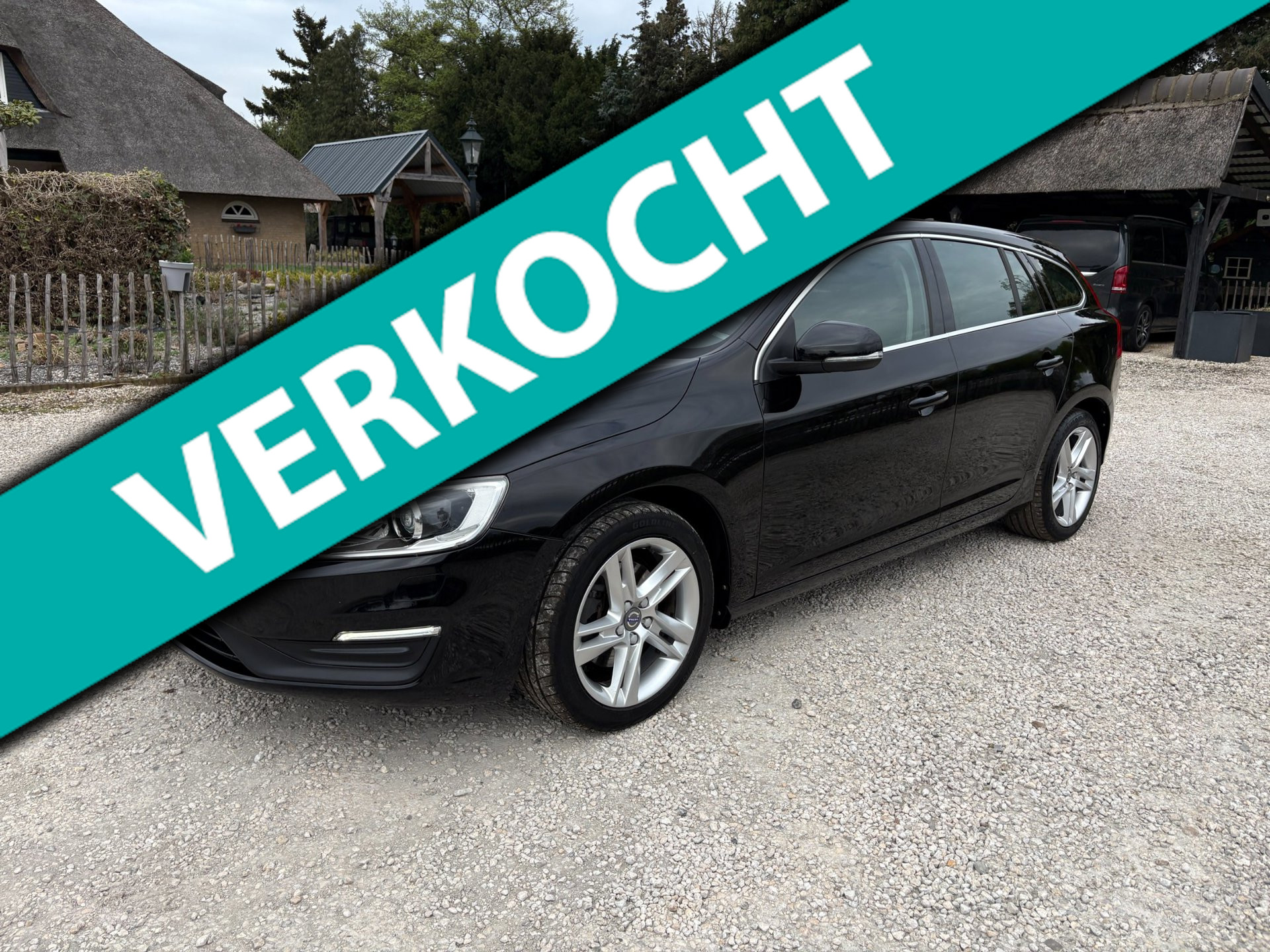 Volvo V60 2.0 T3 Nordic+ Navi, Stoelverw. Trekhaak 2017 - voorkant