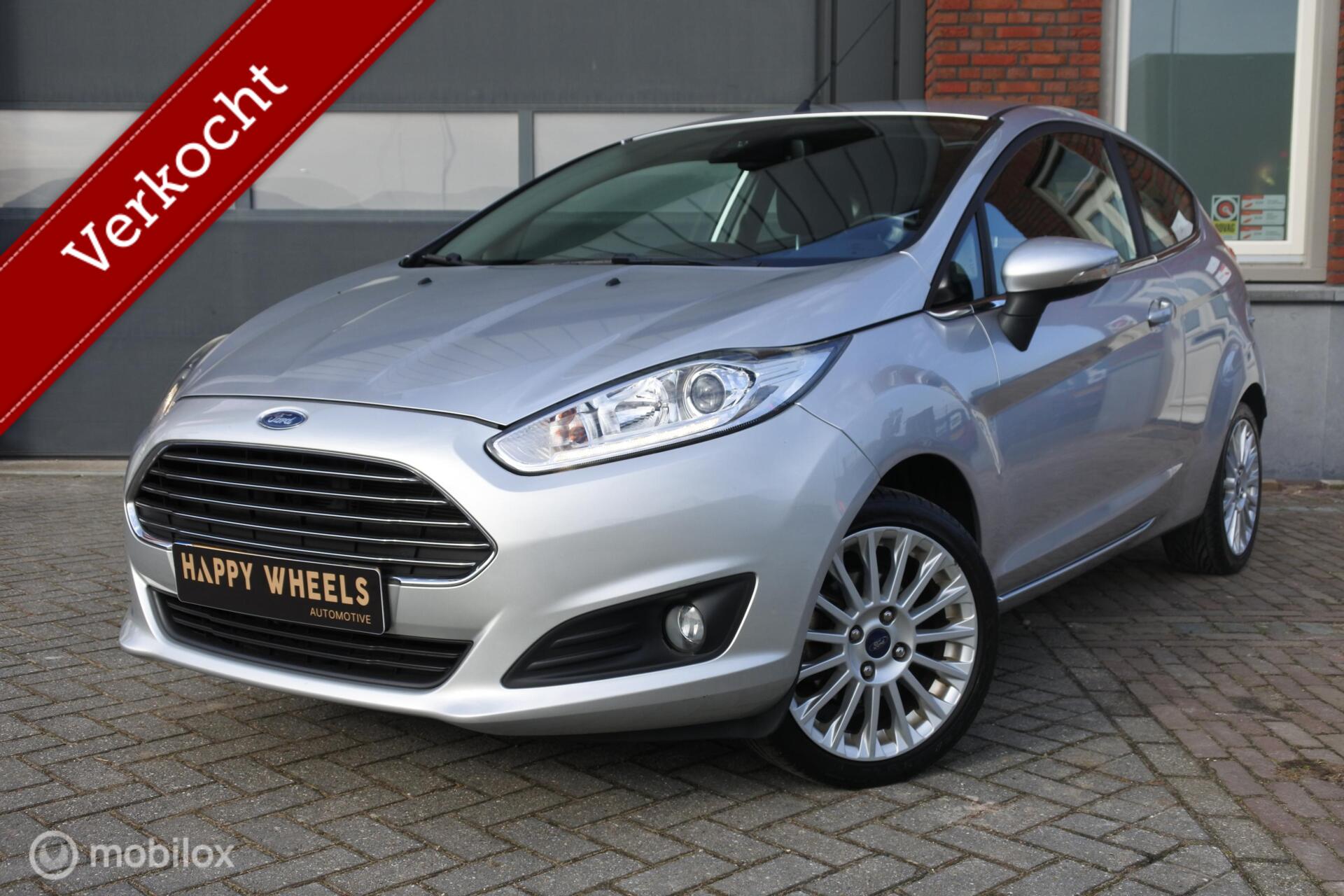 Ford Fiesta I Titanium I 2015 I 138008 NAP I Navi I Cruise 2015 - voorkant