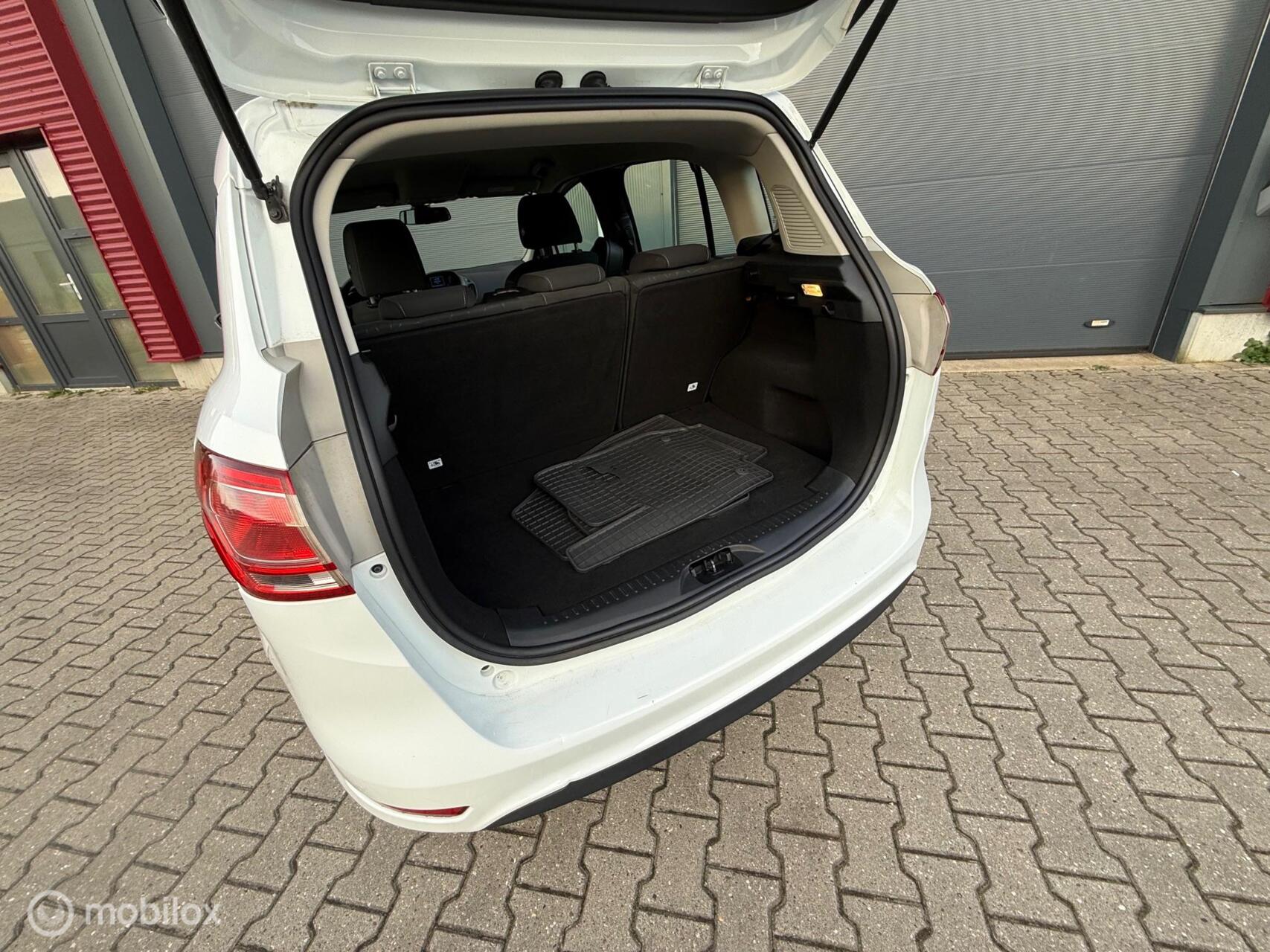 Foto van Ford B-max
