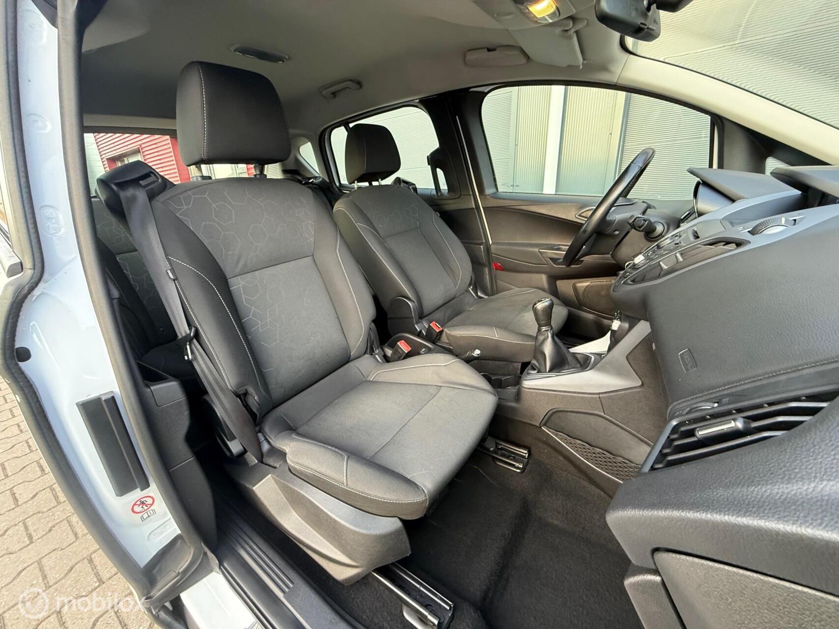 Foto van Ford B-max