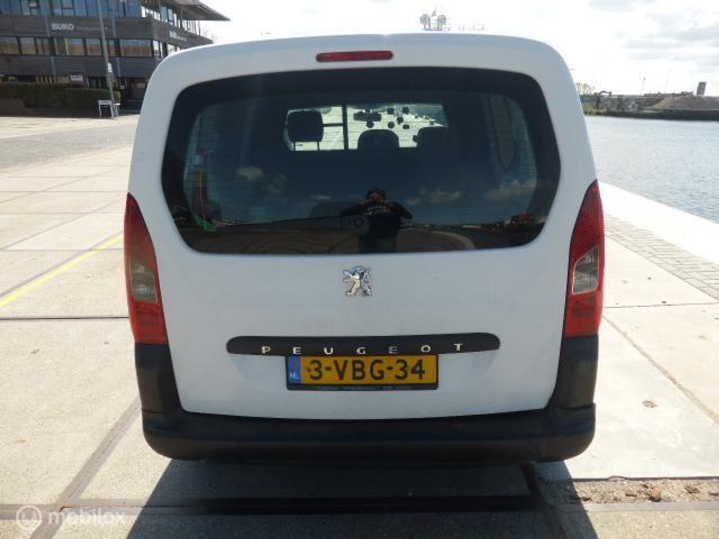 Foto van Peugeot Partner 120 L1 1.6hdif 66kw - 3pl