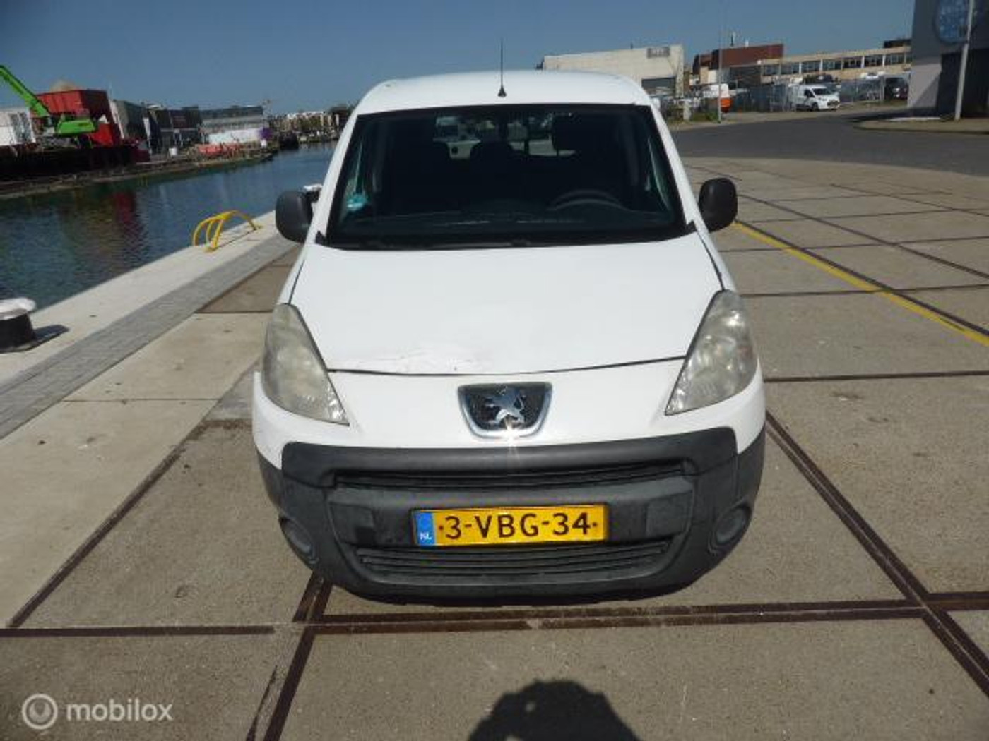 Foto van Peugeot Partner 120 L1 1.6hdif 66kw - 3pl
