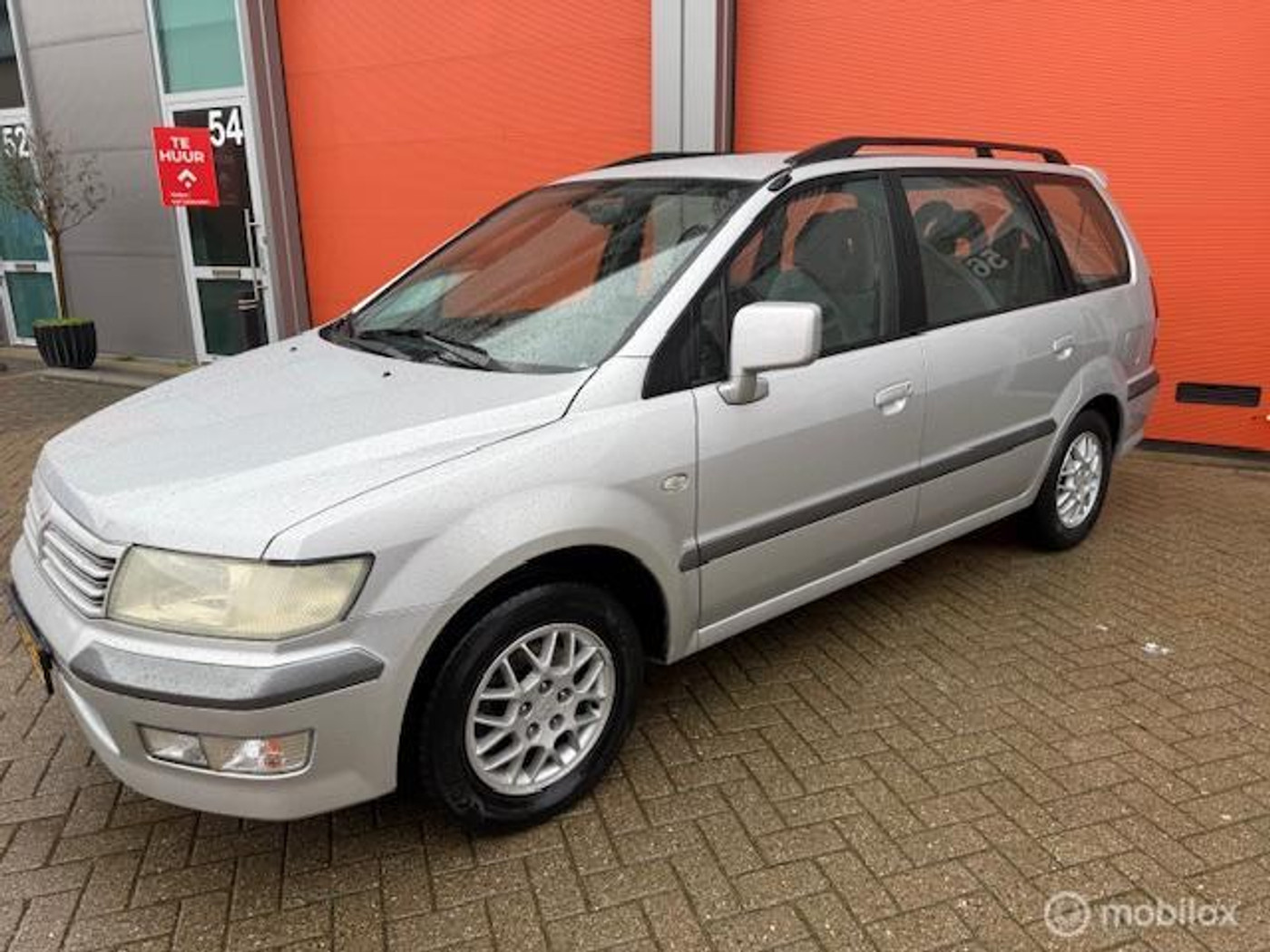 Foto van Mitsubishi Space Wagon