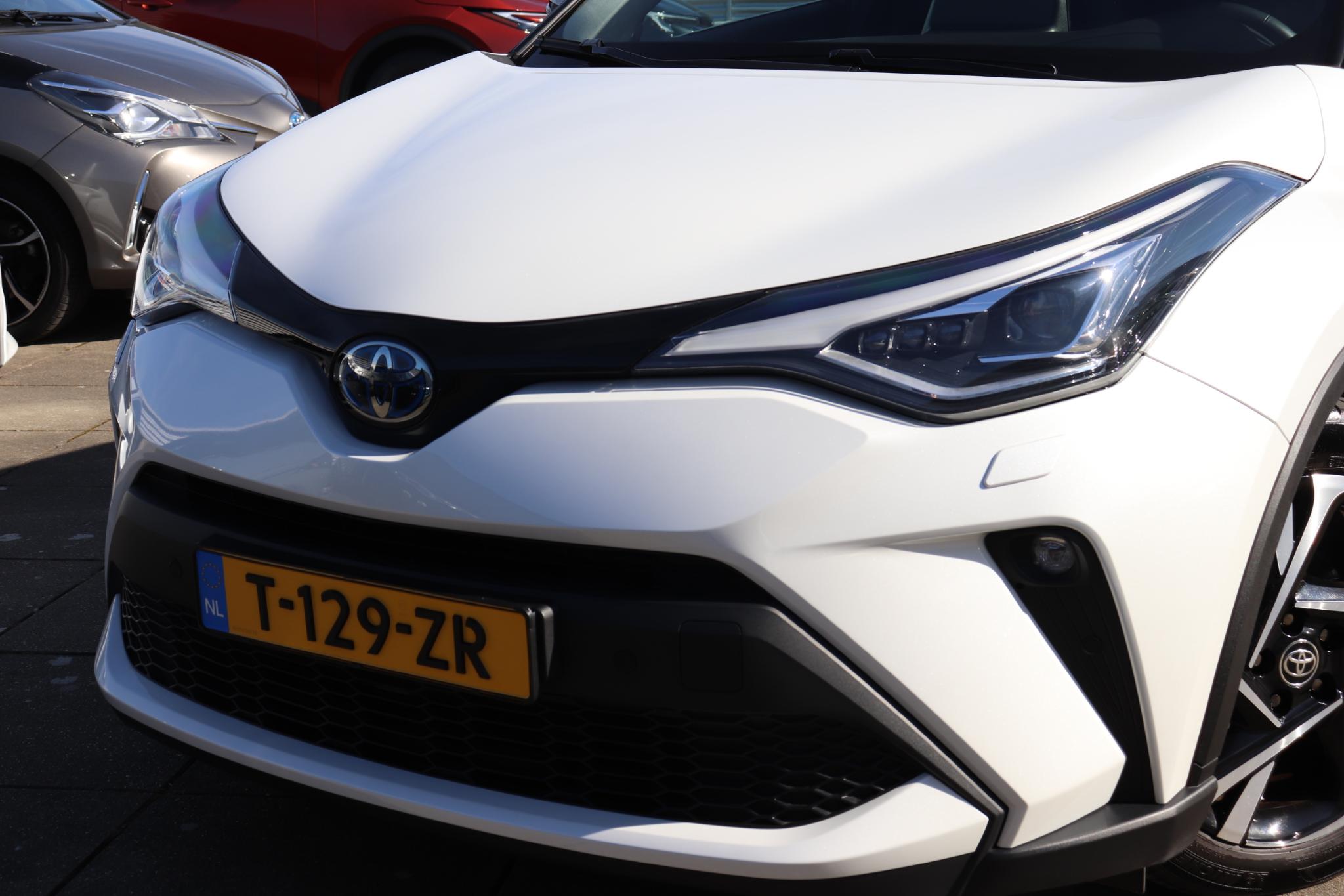 Foto van Toyota Toyota C-hr