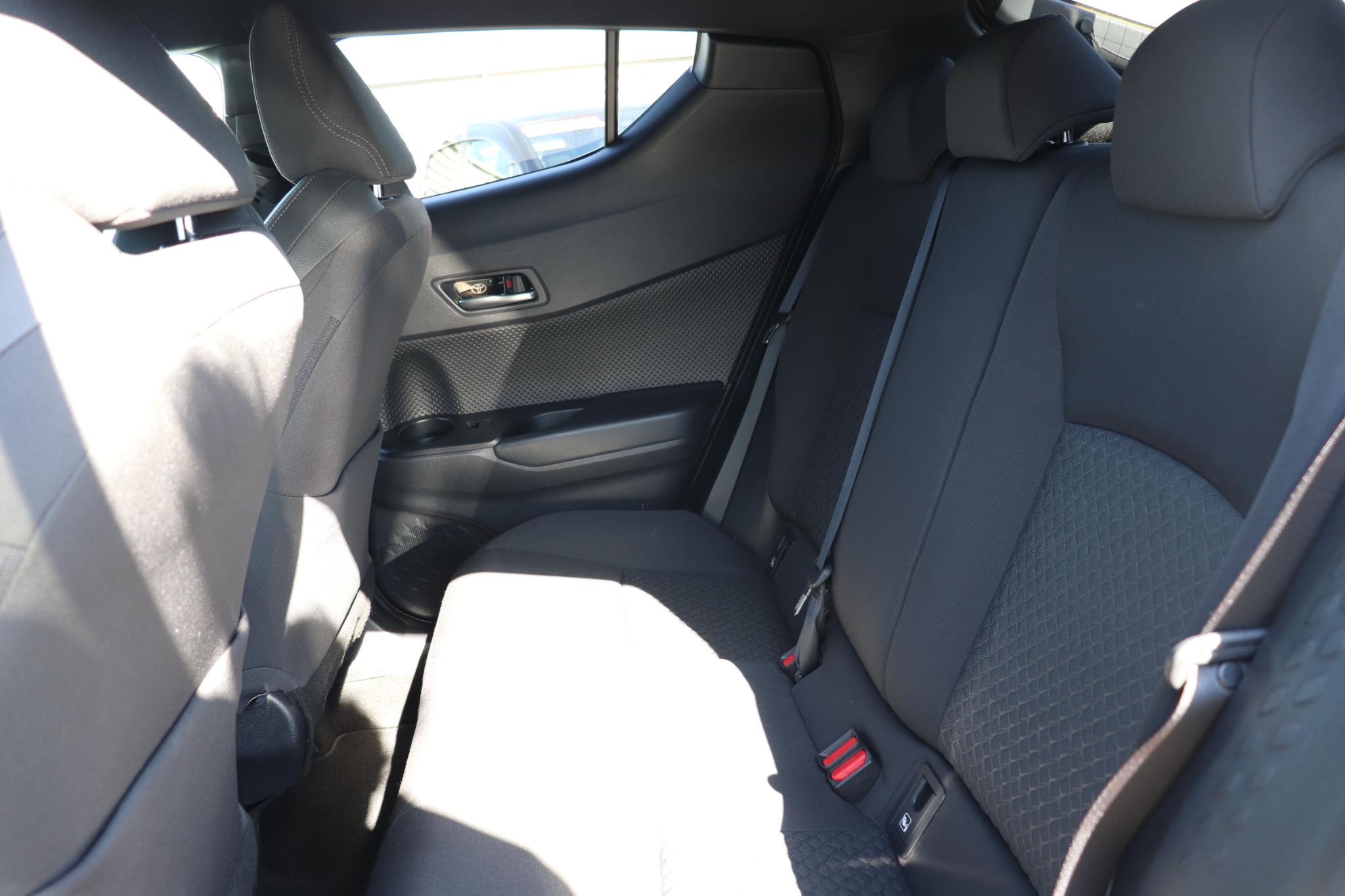 Foto van Toyota Toyota C-hr