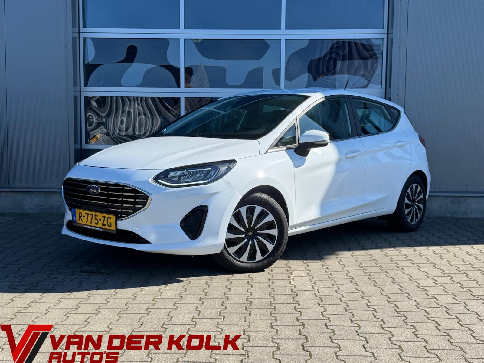 Ford Fiesta 1.0 EcoB.Hy. Tit. 2022 - voorkant