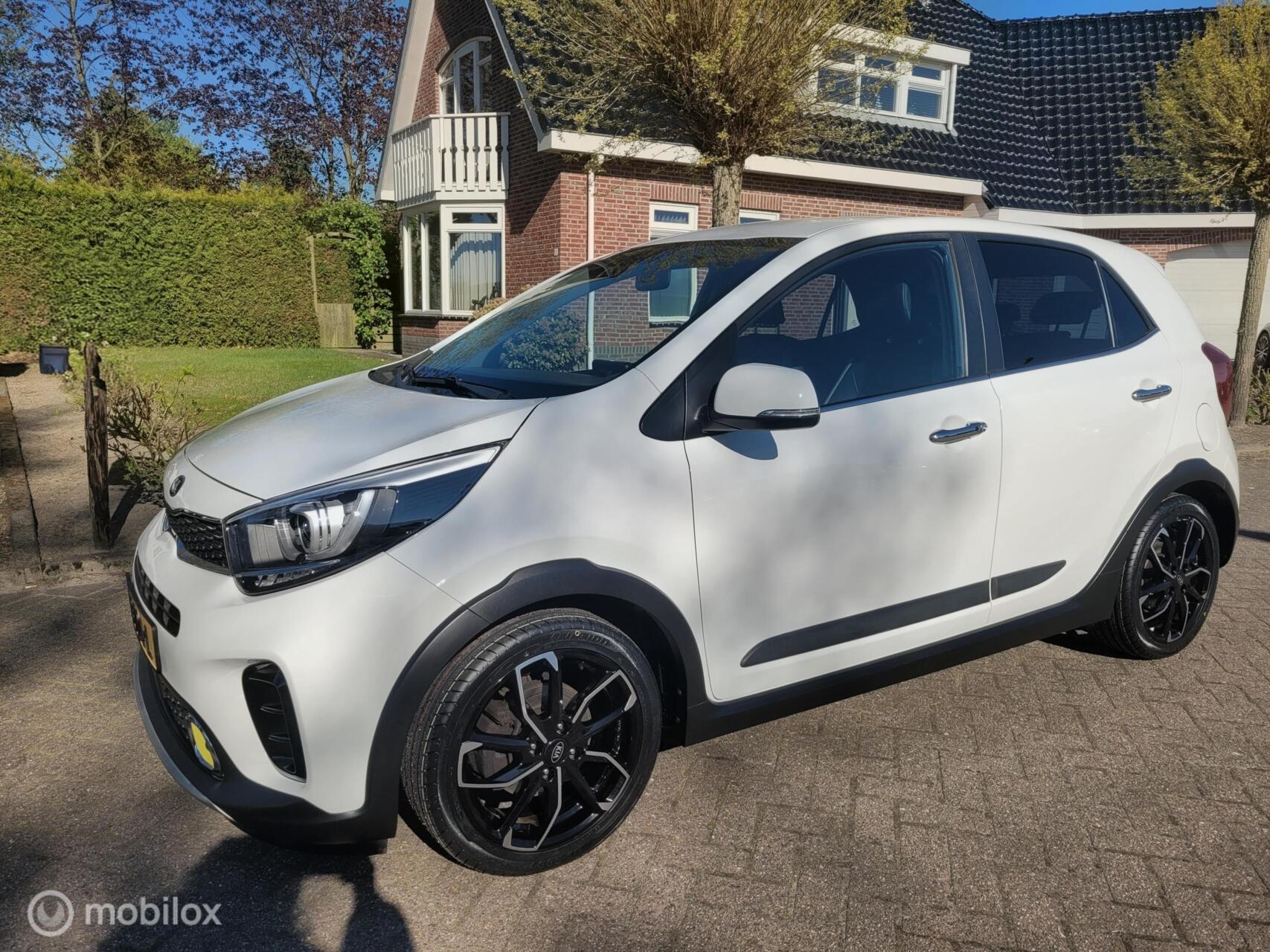 Kia Picanto 1.2 CVVT X-Line, Navi/clima/carplay/lm 2018 - voorkant