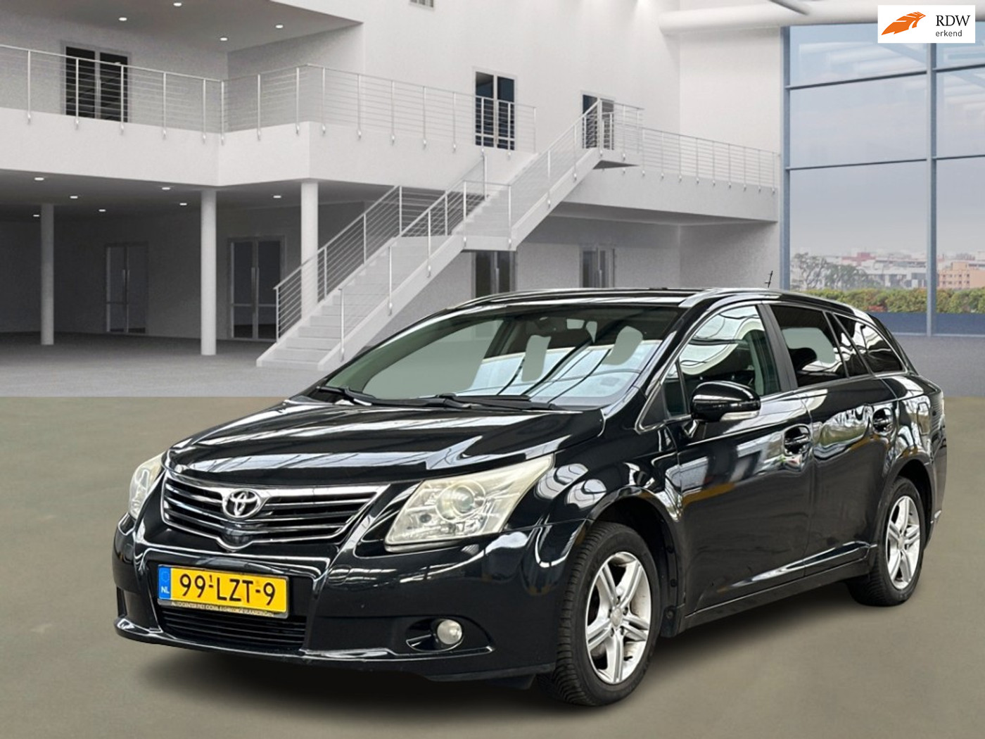 Foto van TOYOTA TOYOTA AVENSIS