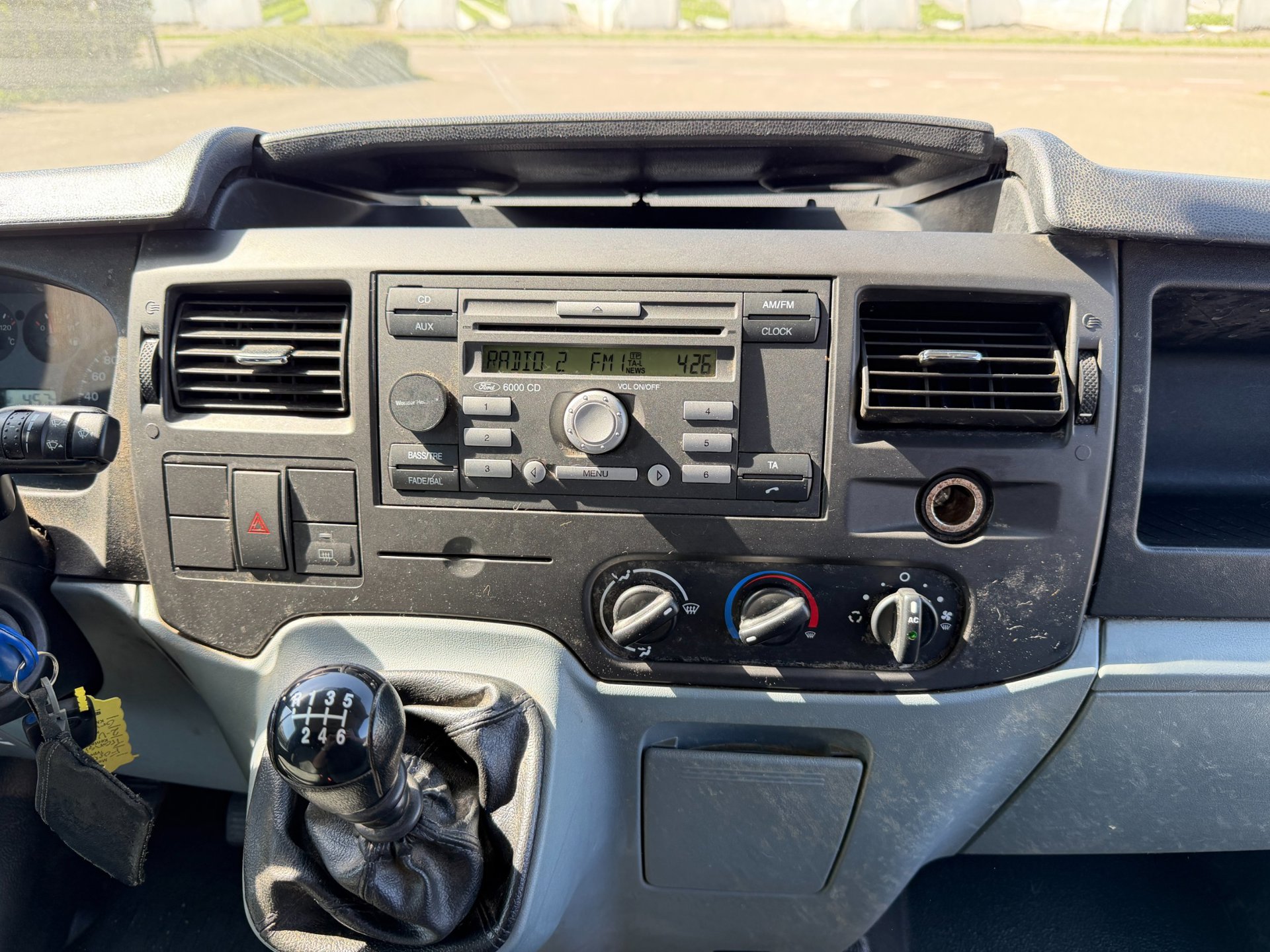 Foto van Ford Transit 280m Van LR 115dpf 4.36