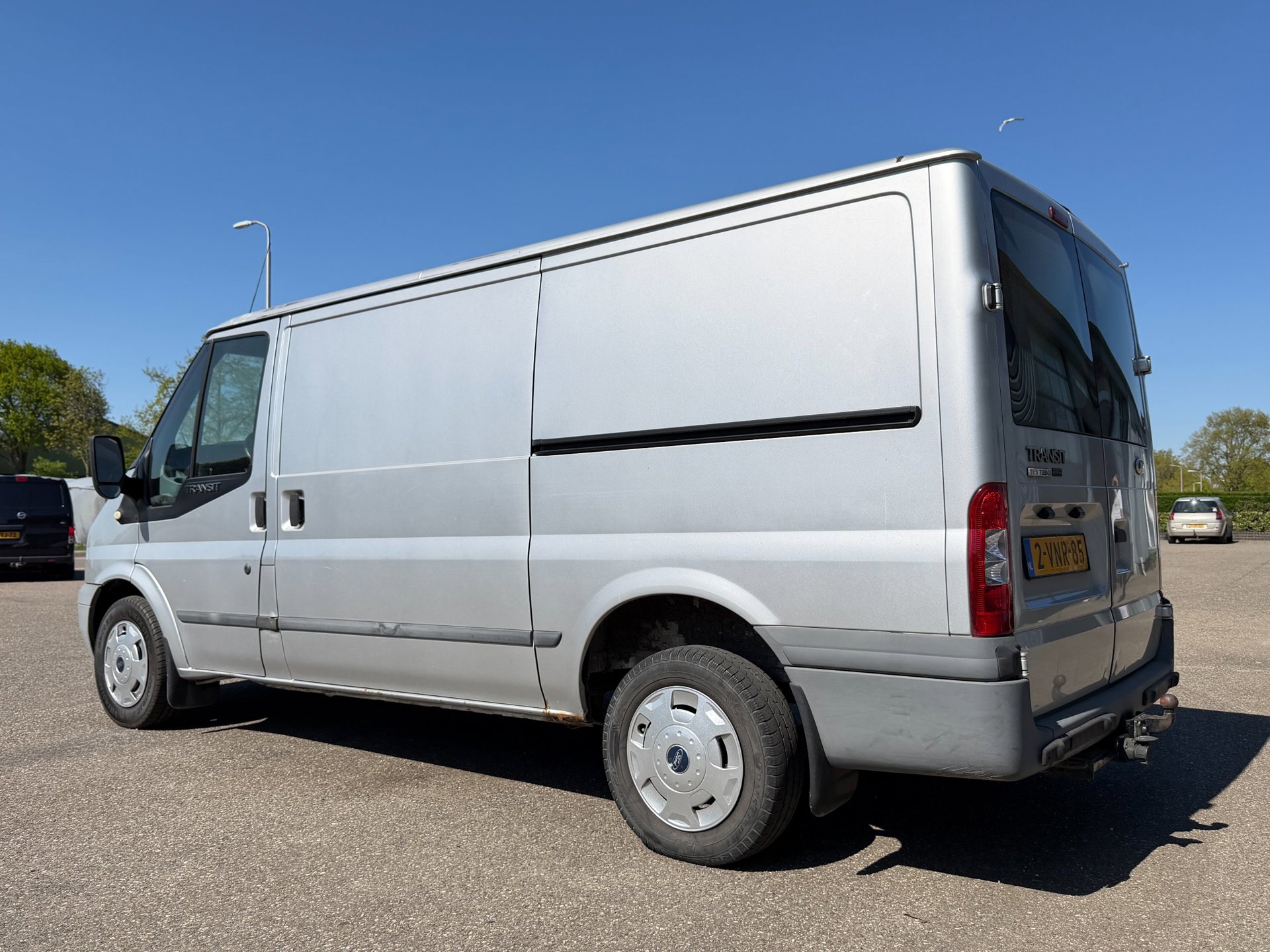 Foto van Ford Transit 280m Van LR 115dpf 4.36
