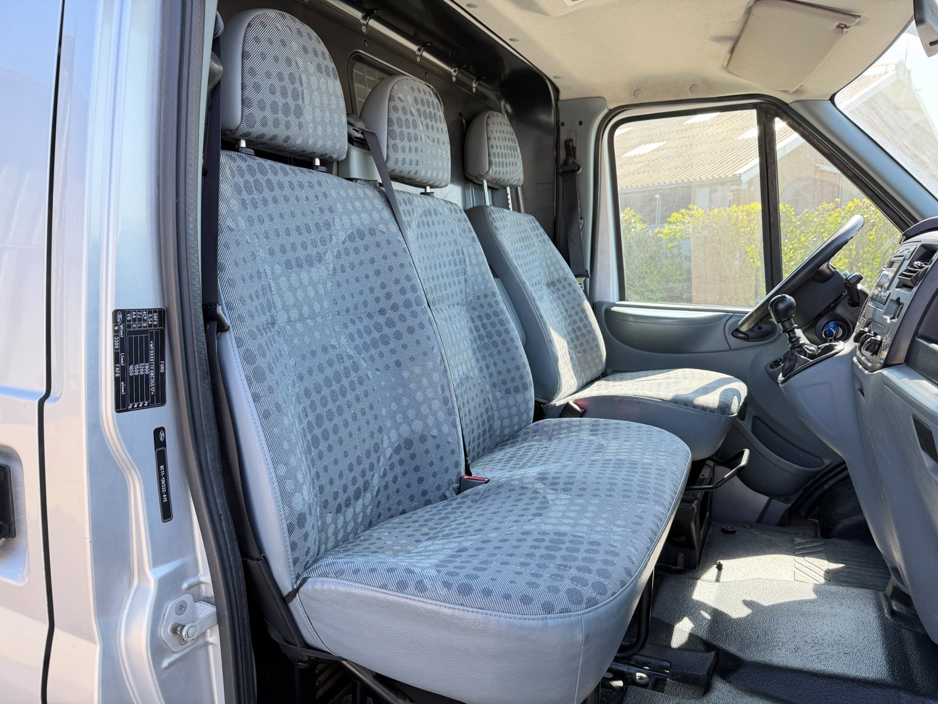 Foto van Ford Transit 280m Van LR 115dpf 4.36
