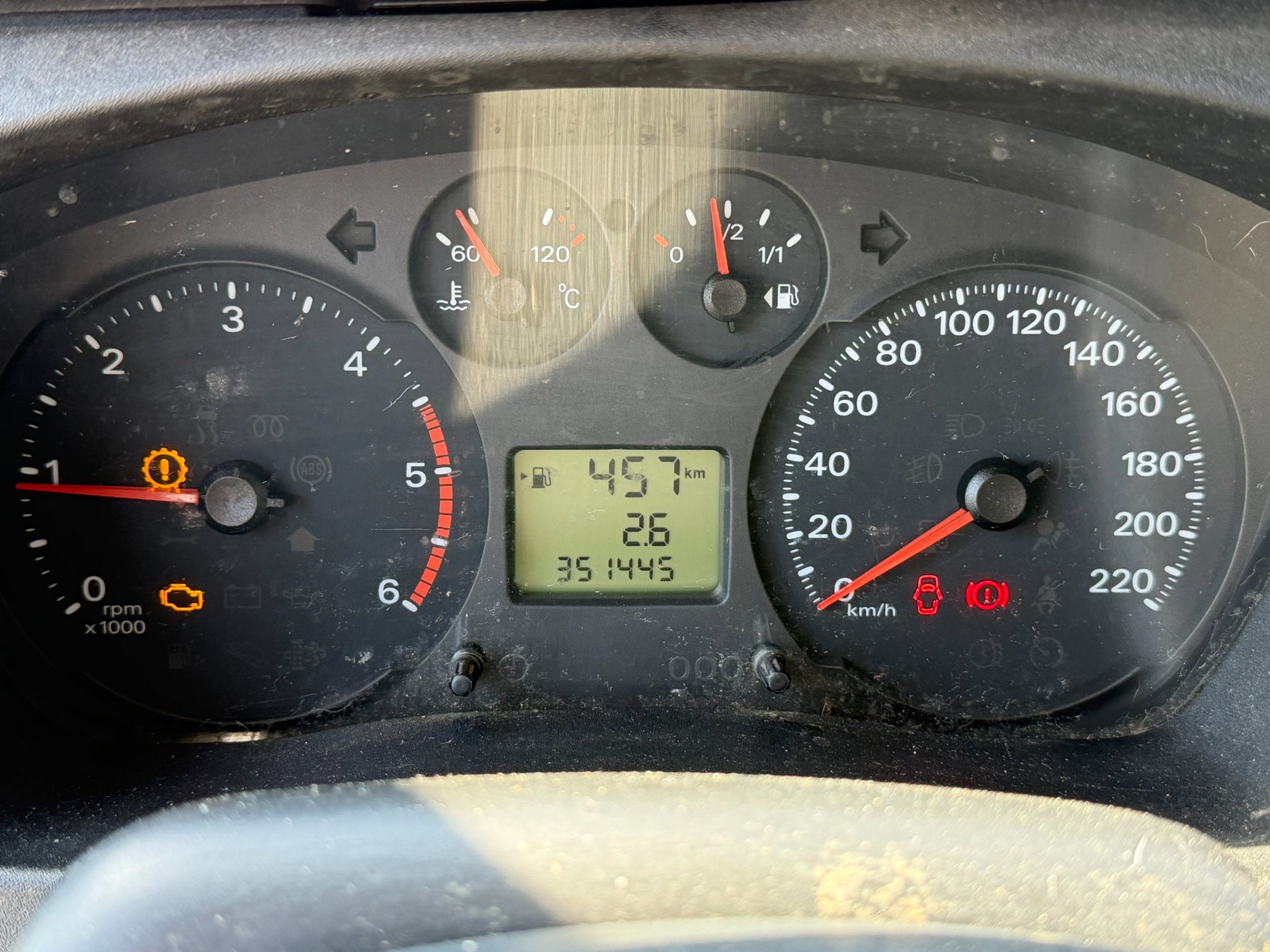 Foto van Ford Transit 280m Van LR 115dpf 4.36
