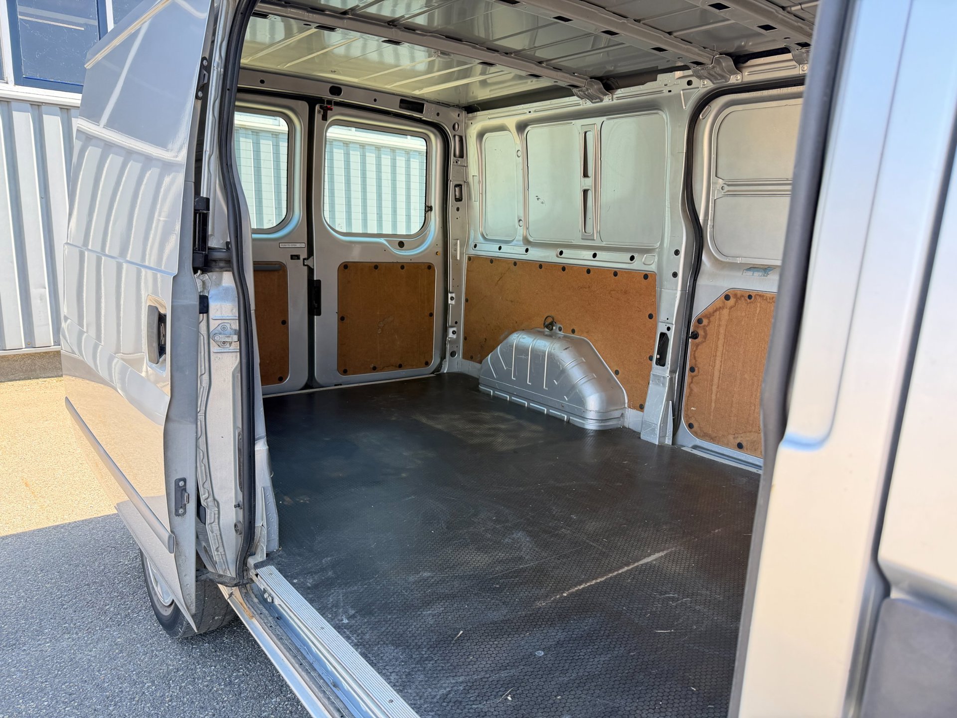 Foto van Ford Transit 280m Van LR 115dpf 4.36