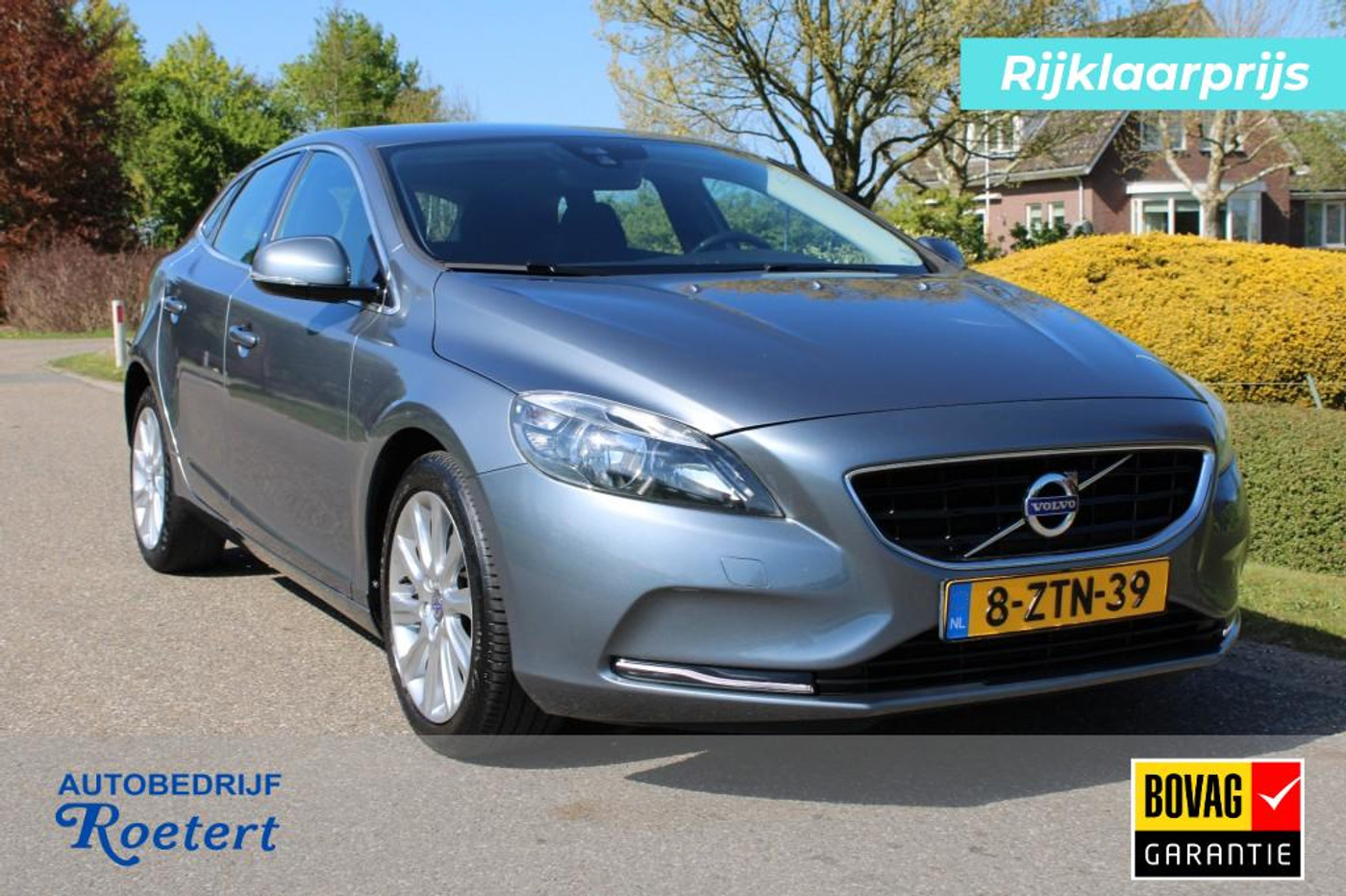 Volvo V40 1.6 T3 150pk Momentum ECC/Cruise/Half leer/Navi/PDC/Trekhaak 2015 - voorkant