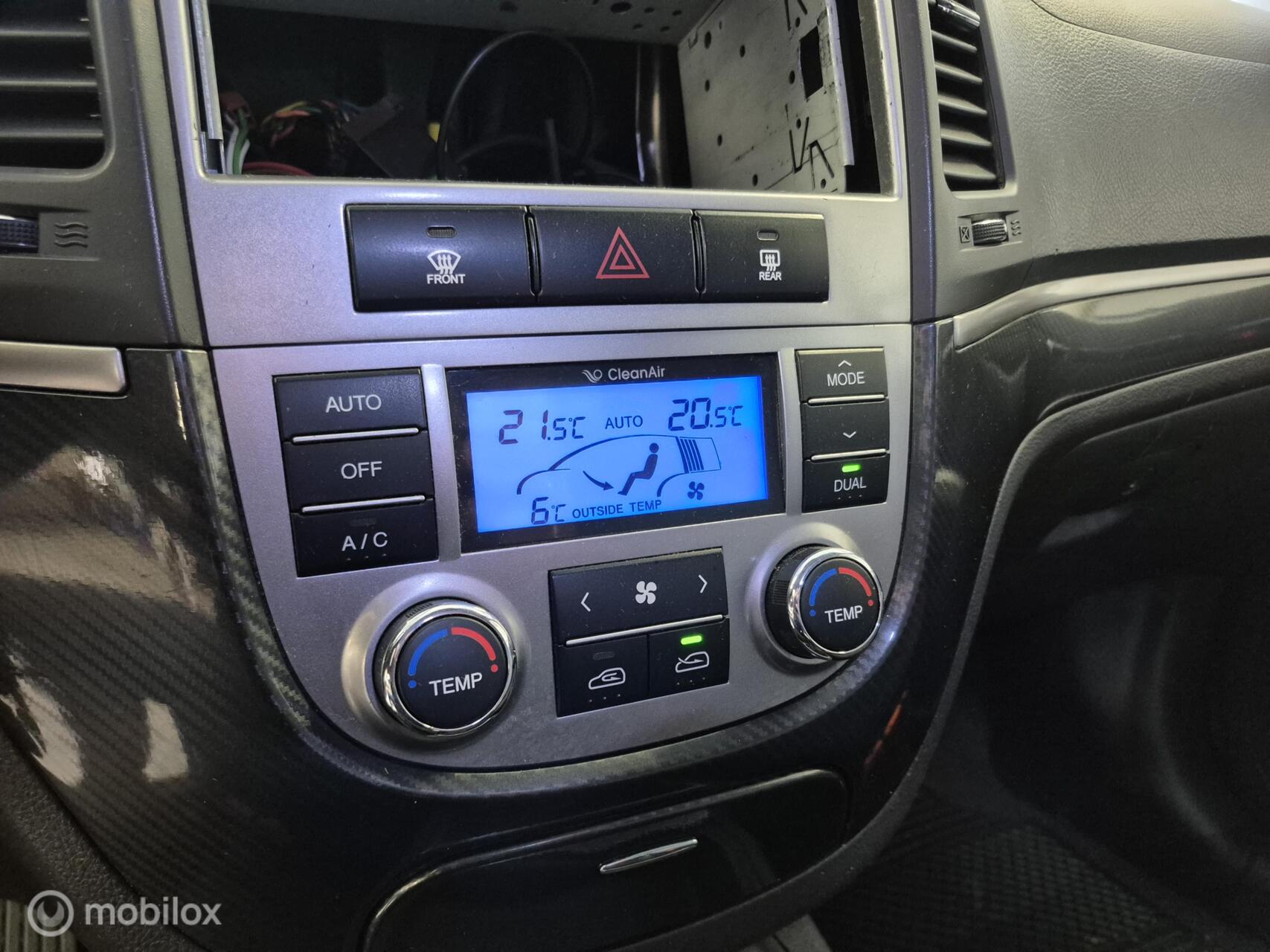 Foto van Hyundai Santa Fe 2.2 Crdi R 4wd Van