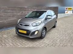 Kia Picanto 1.0 CVVT Airco 2011 - voorkant