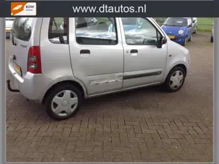 Foto van Suzuki Wagon R
