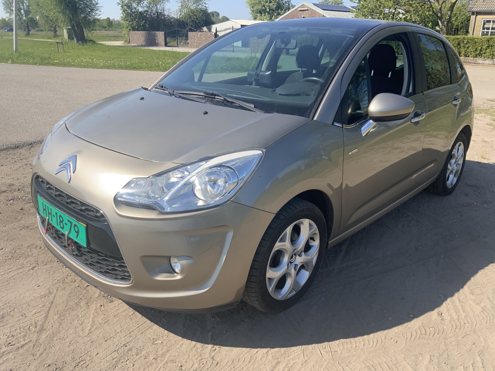 Citroen C3 1.6 VTi Exclusive 2010 - voorkant