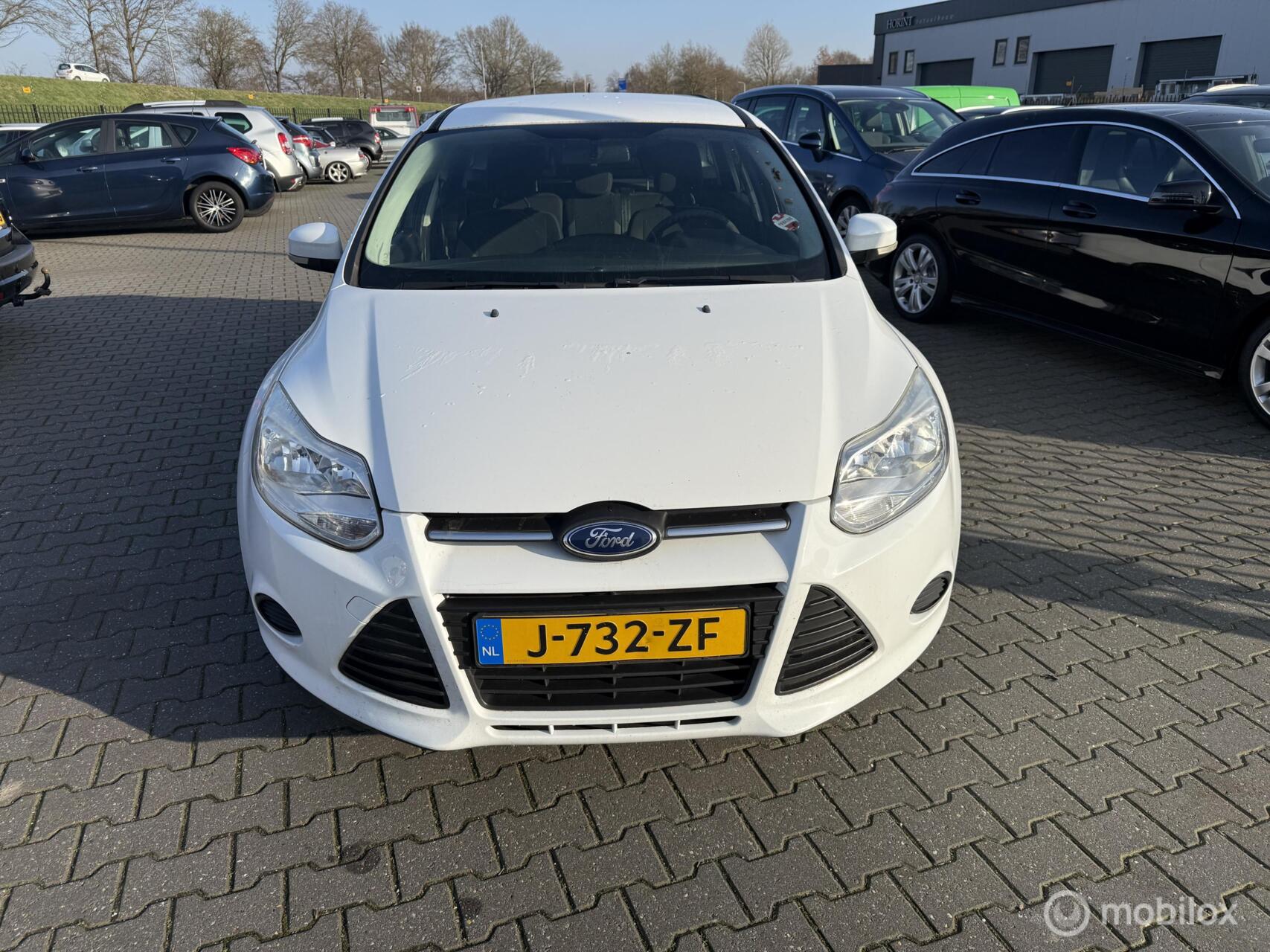 Ford Focus 1.0 EcoBoost  inruil koopje 2013 - voorkant