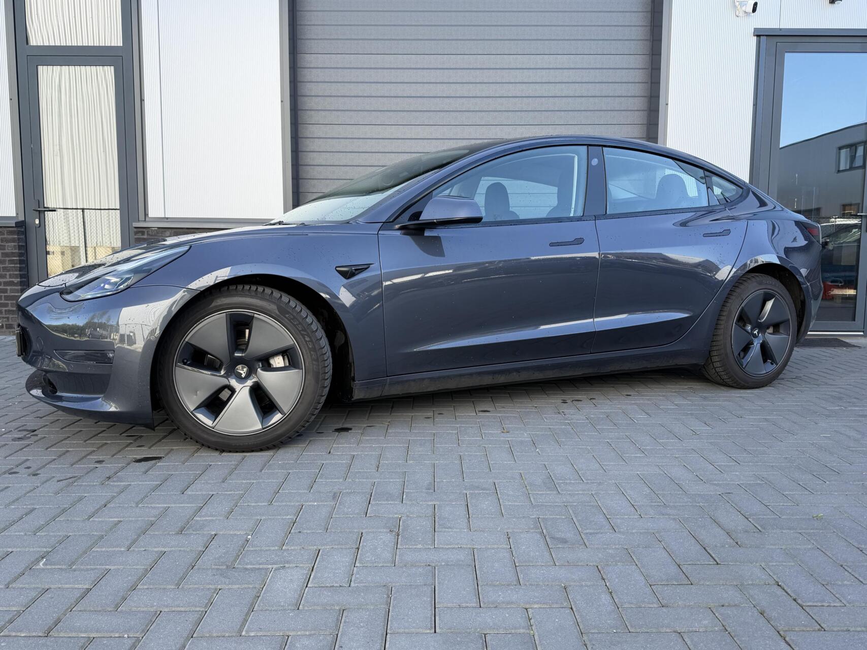 Tesla Model 3 Long Range AWD 2021 - voorkant