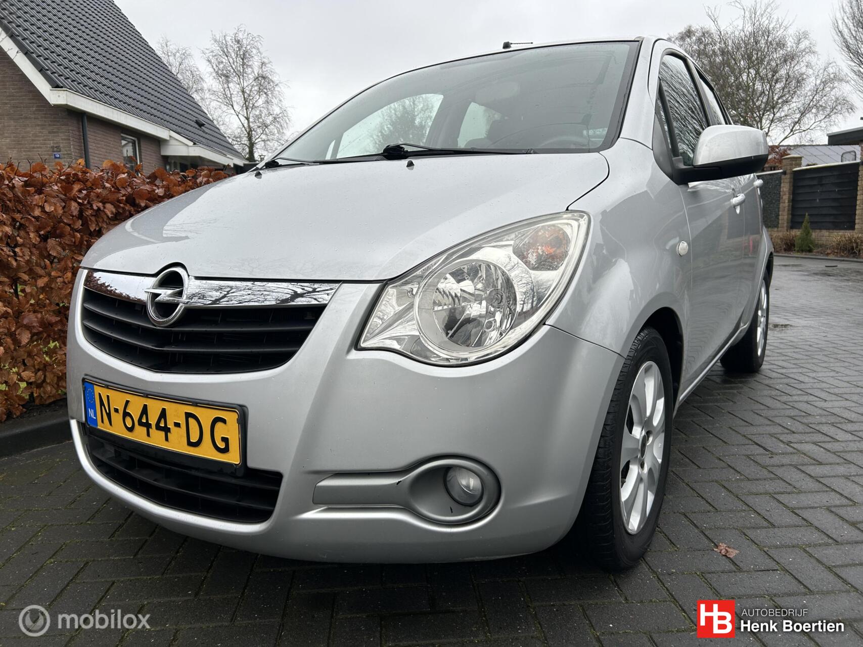 Foto van Opel Agila