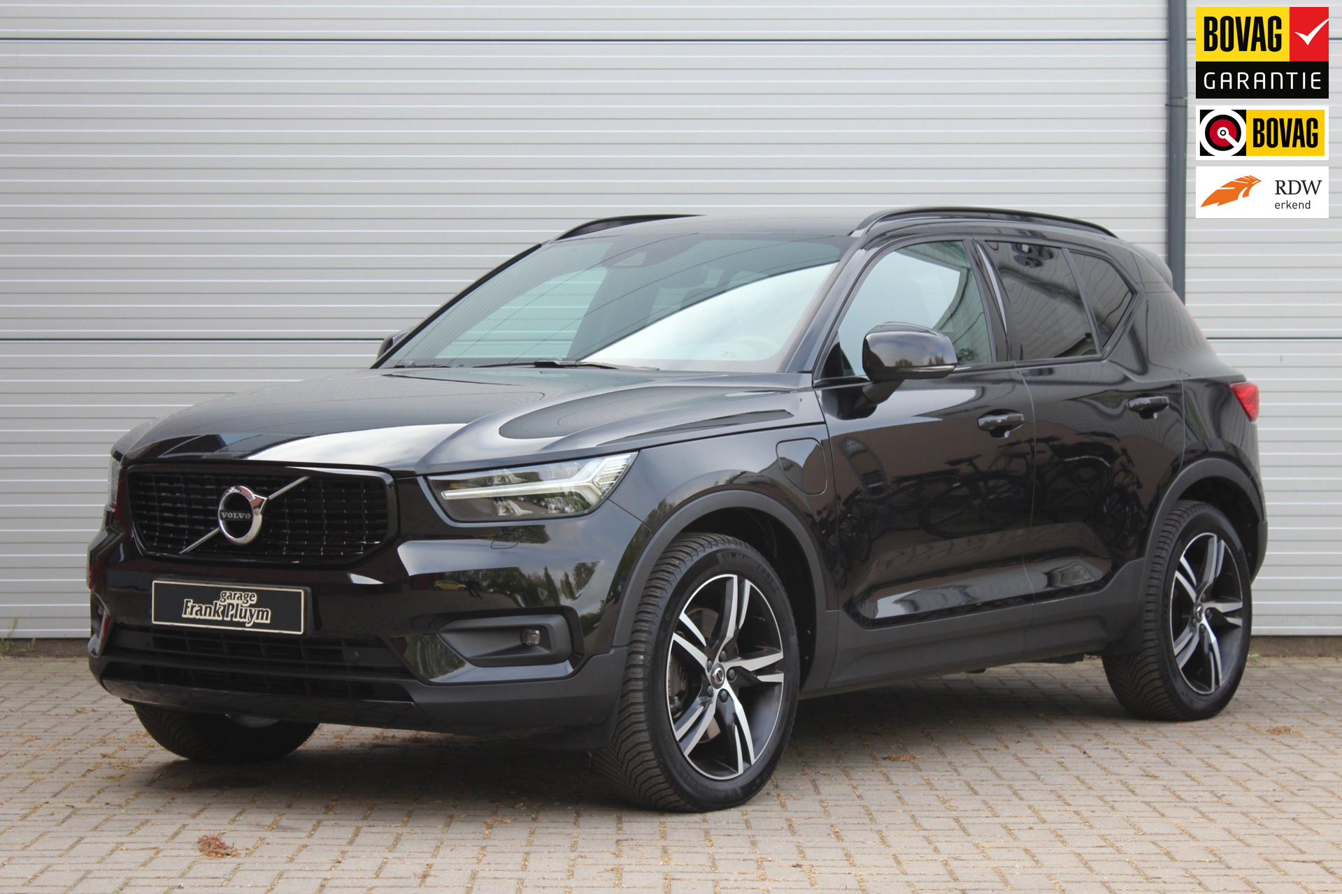 Volvo XC40 1.5 T5 Twin Engine Inscription Leder/Trekhaak/Winterpakket 2021 - voorkant