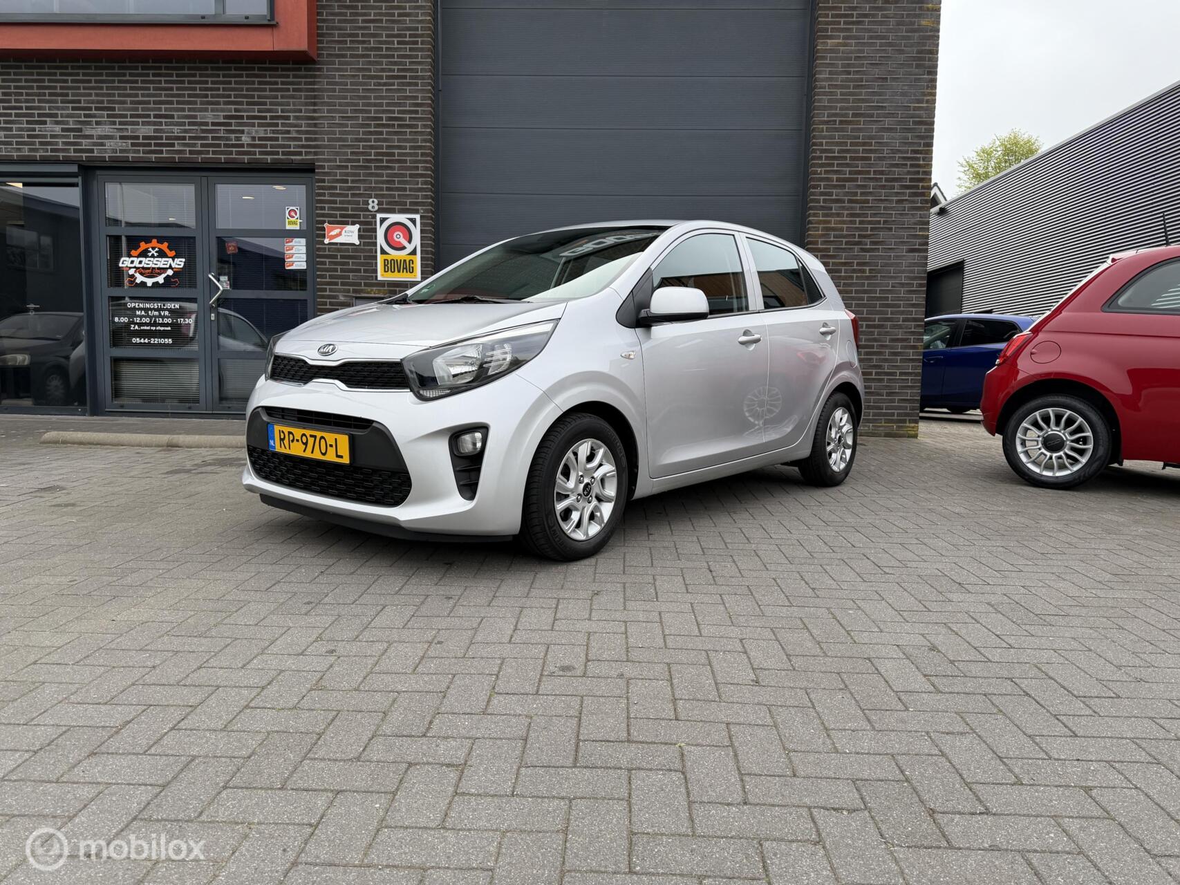 Kia Picanto 1.0 CVVT ComfortPlusLine Navigator Apple carplay 2018 - voorkant