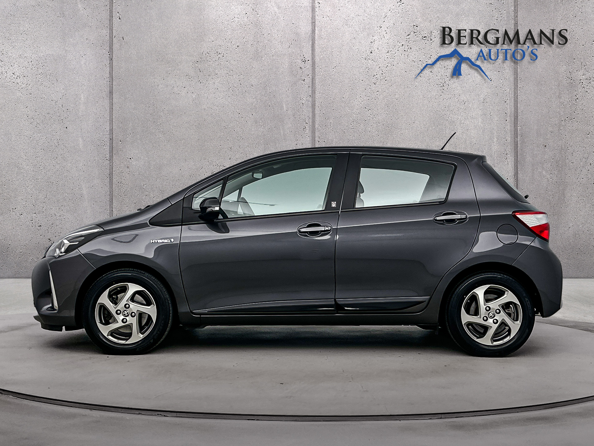 Foto van Toyota Toyota Yaris Hybrid