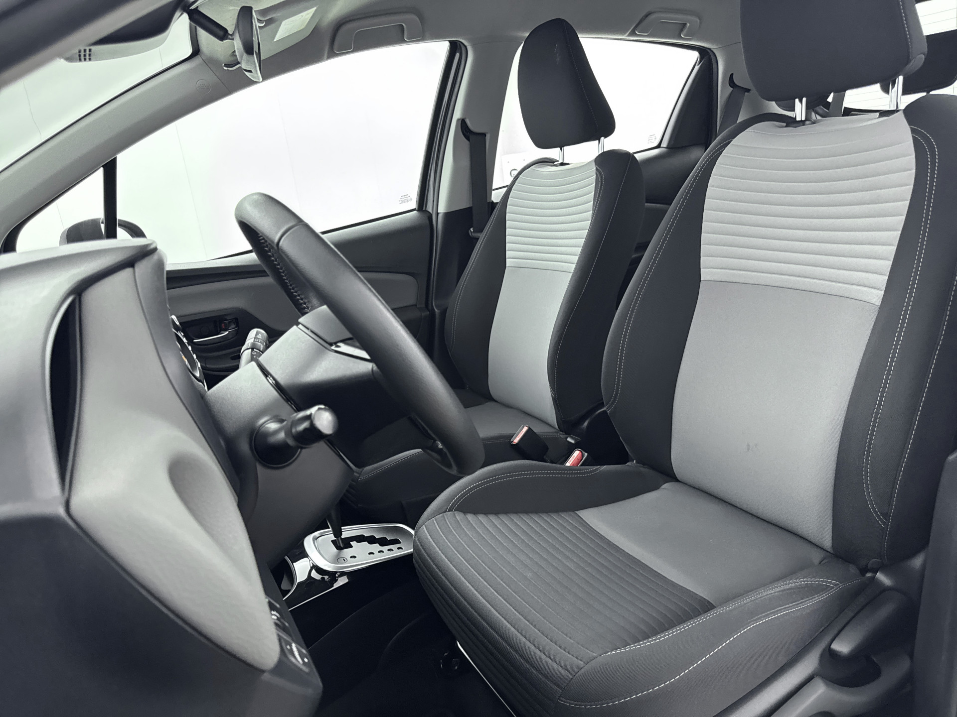 Foto van Toyota Toyota Yaris Hybrid