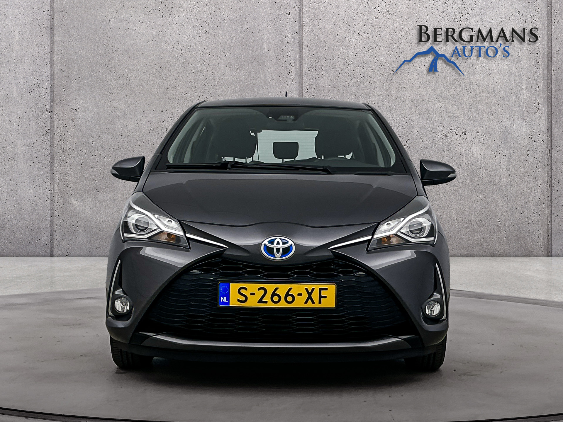 Foto van Toyota Toyota Yaris Hybrid