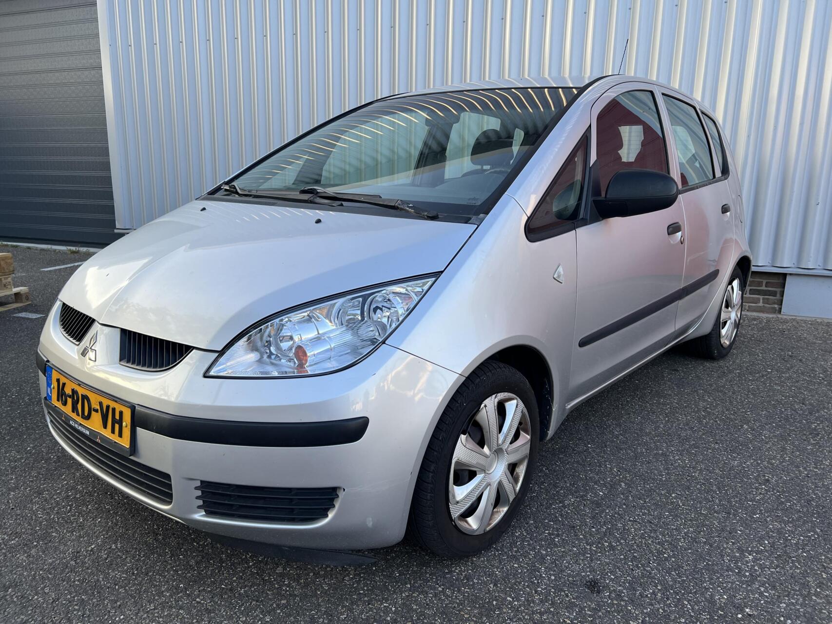 Foto van Mitsubishi Colt