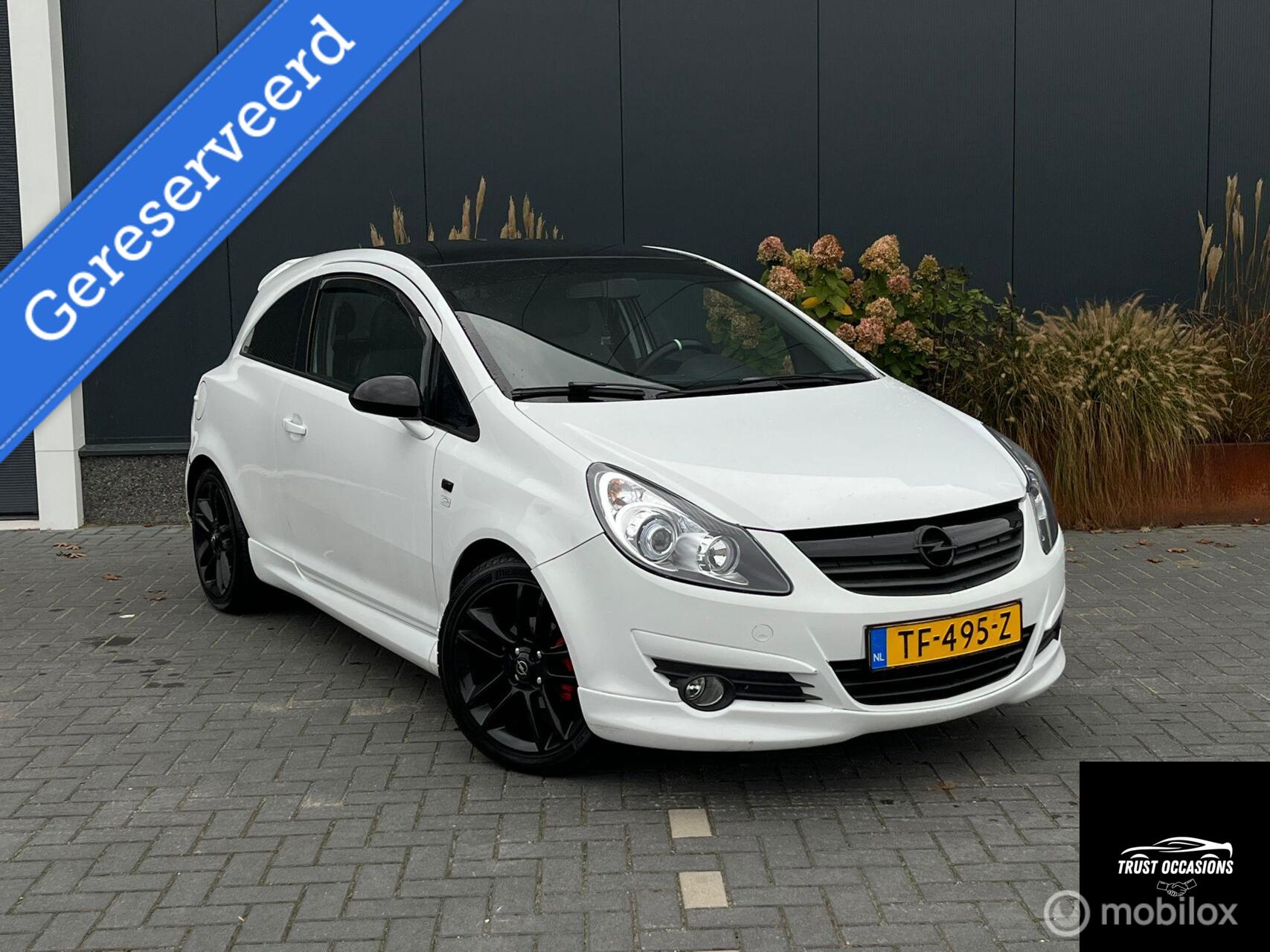 Opel Corsa 1.2-16V OPC SPORT Edition LIMTED LEER APK AIRCO 2009 - voorkant