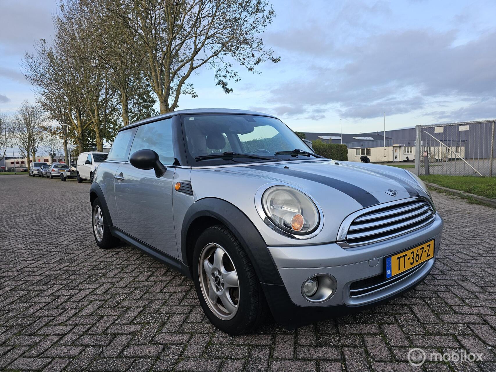 Foto van MINI ONE