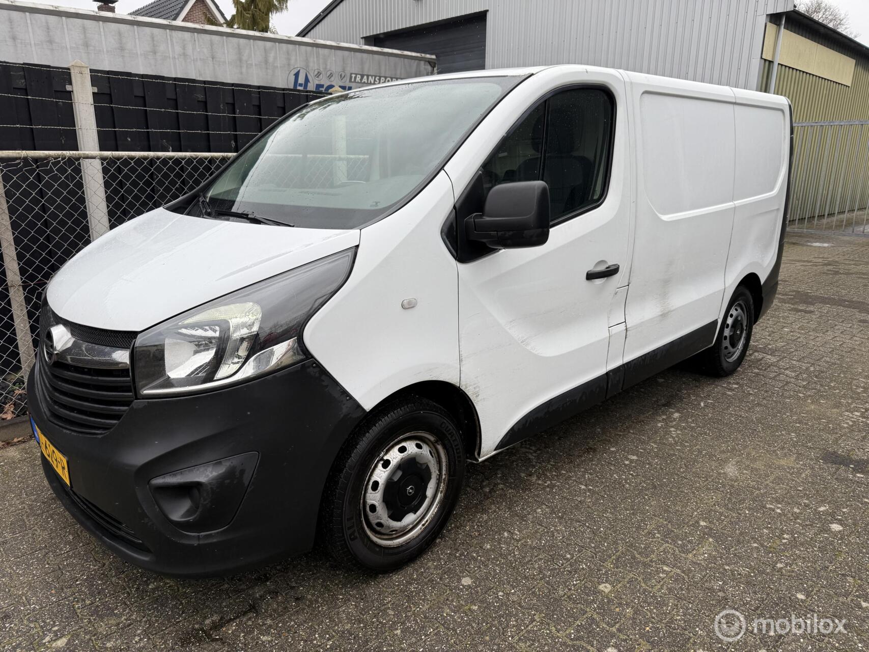 Foto van OPEL VIVARO-B