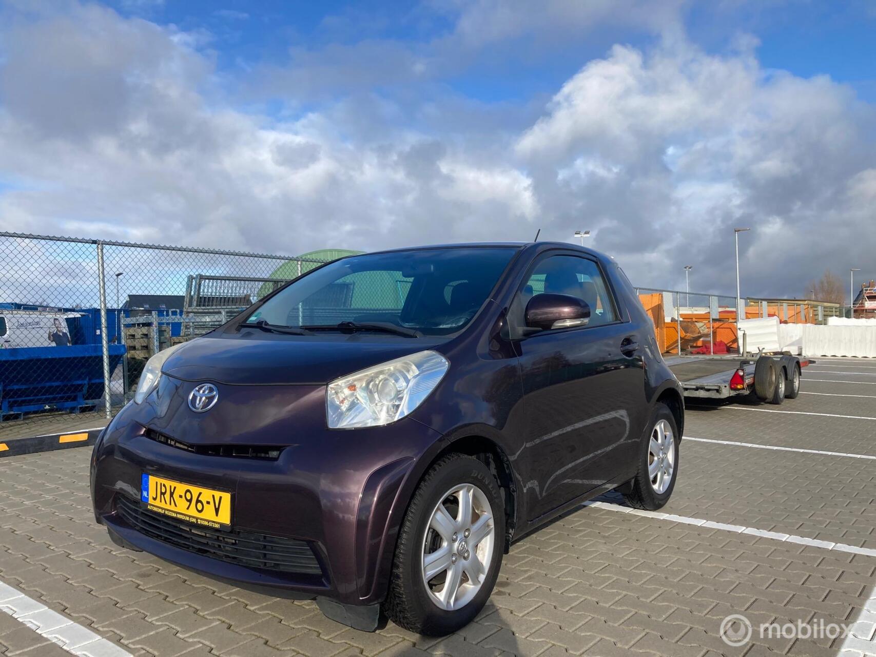 Foto van TOYOTA TOYOTA IQ