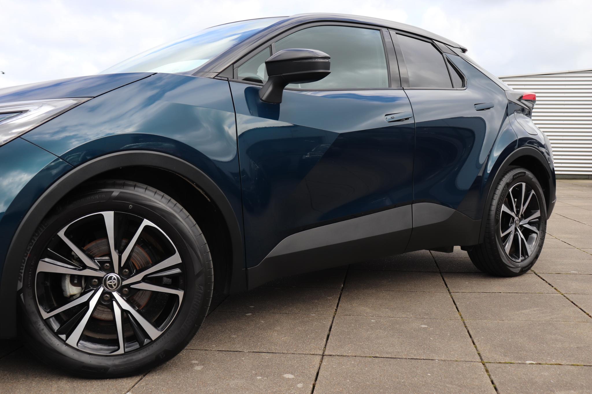 Foto van Toyota Toyota C-hr