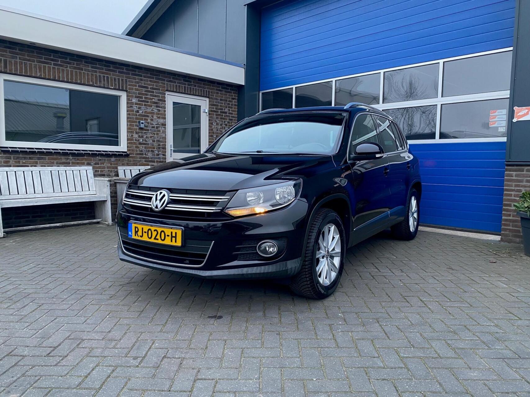 Volkswagen Tiguan 1.4 TSI Sport&Style Cruise Clima trekhaak 2013 - voorkant