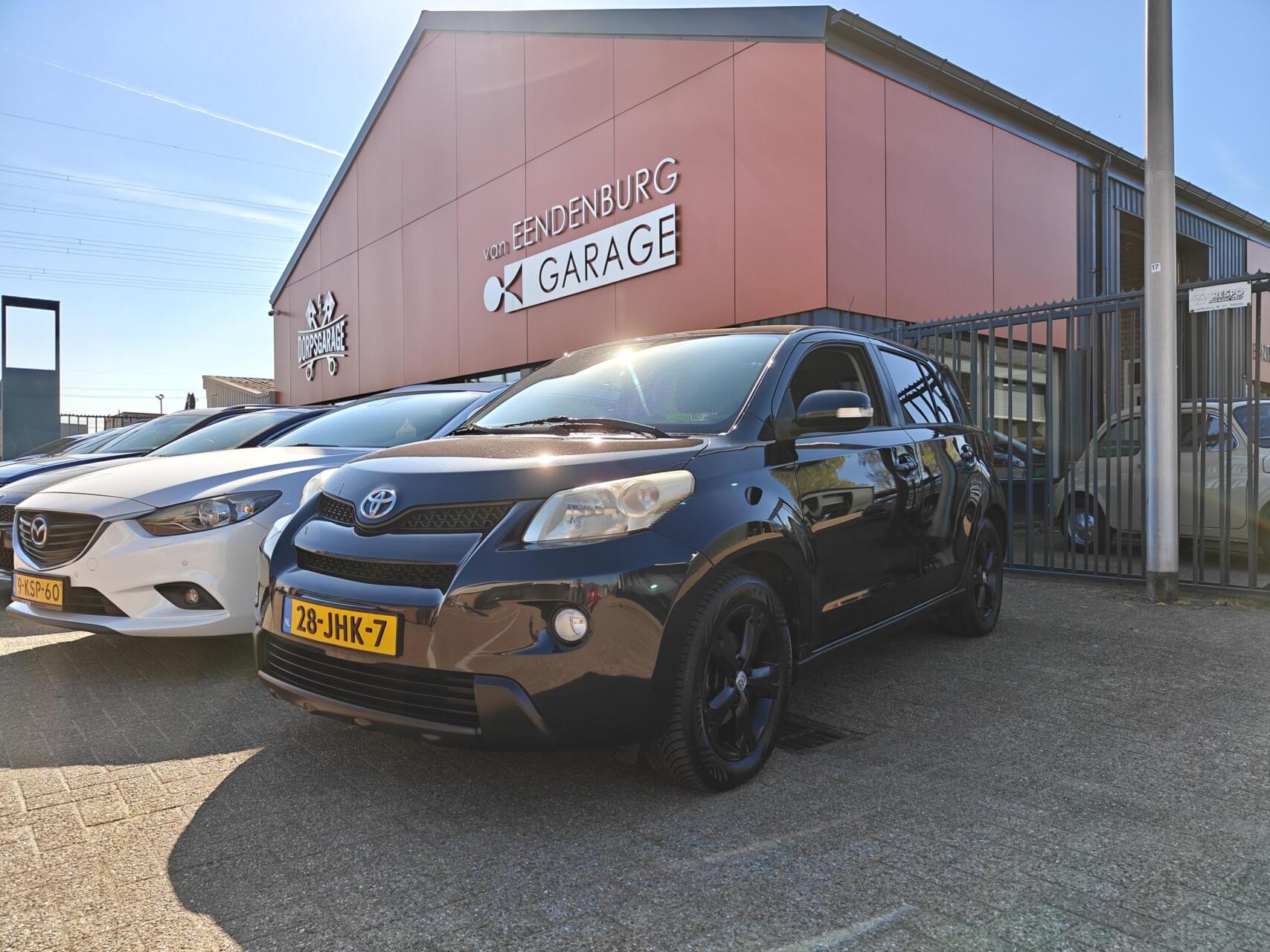 Foto van TOYOTA TOYOTA URBAN CRUISER