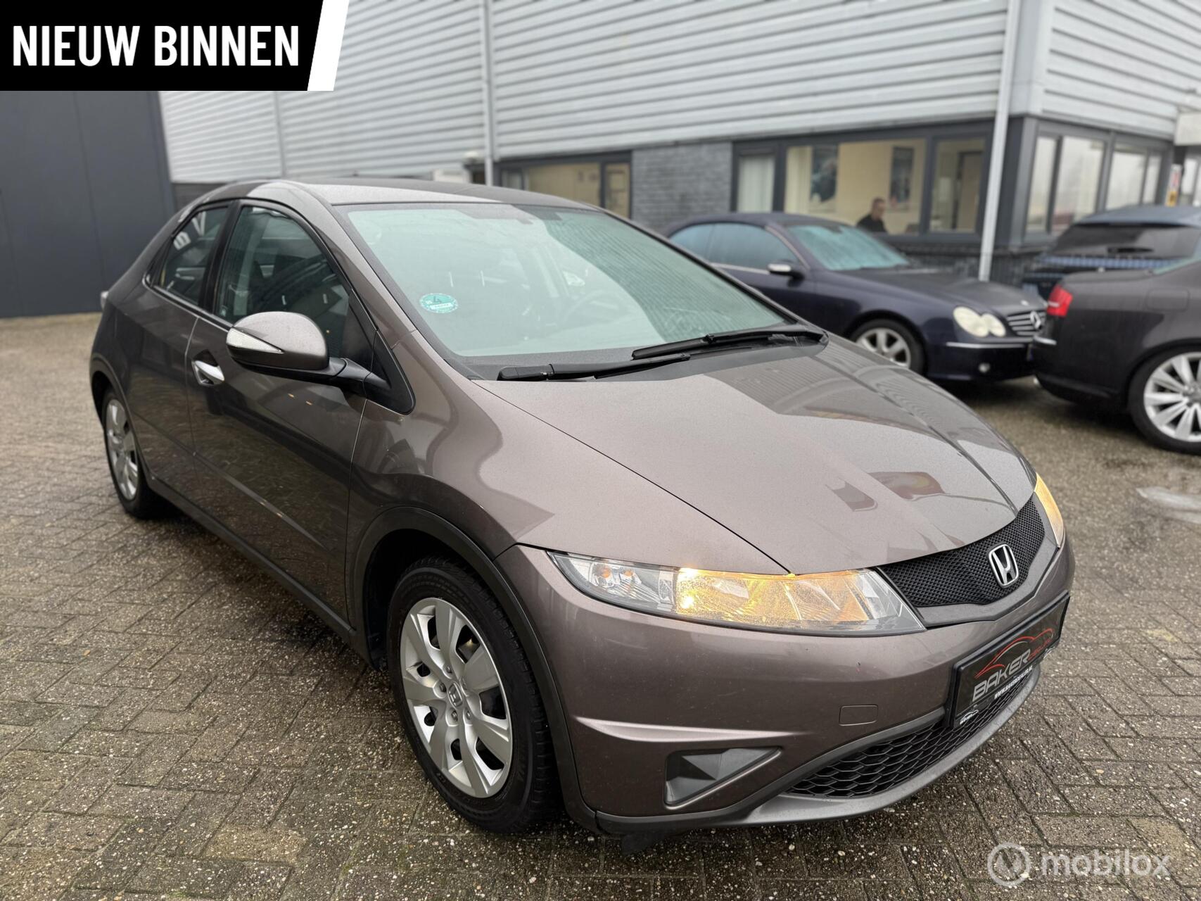 Foto van HONDA CIVIC 5DR